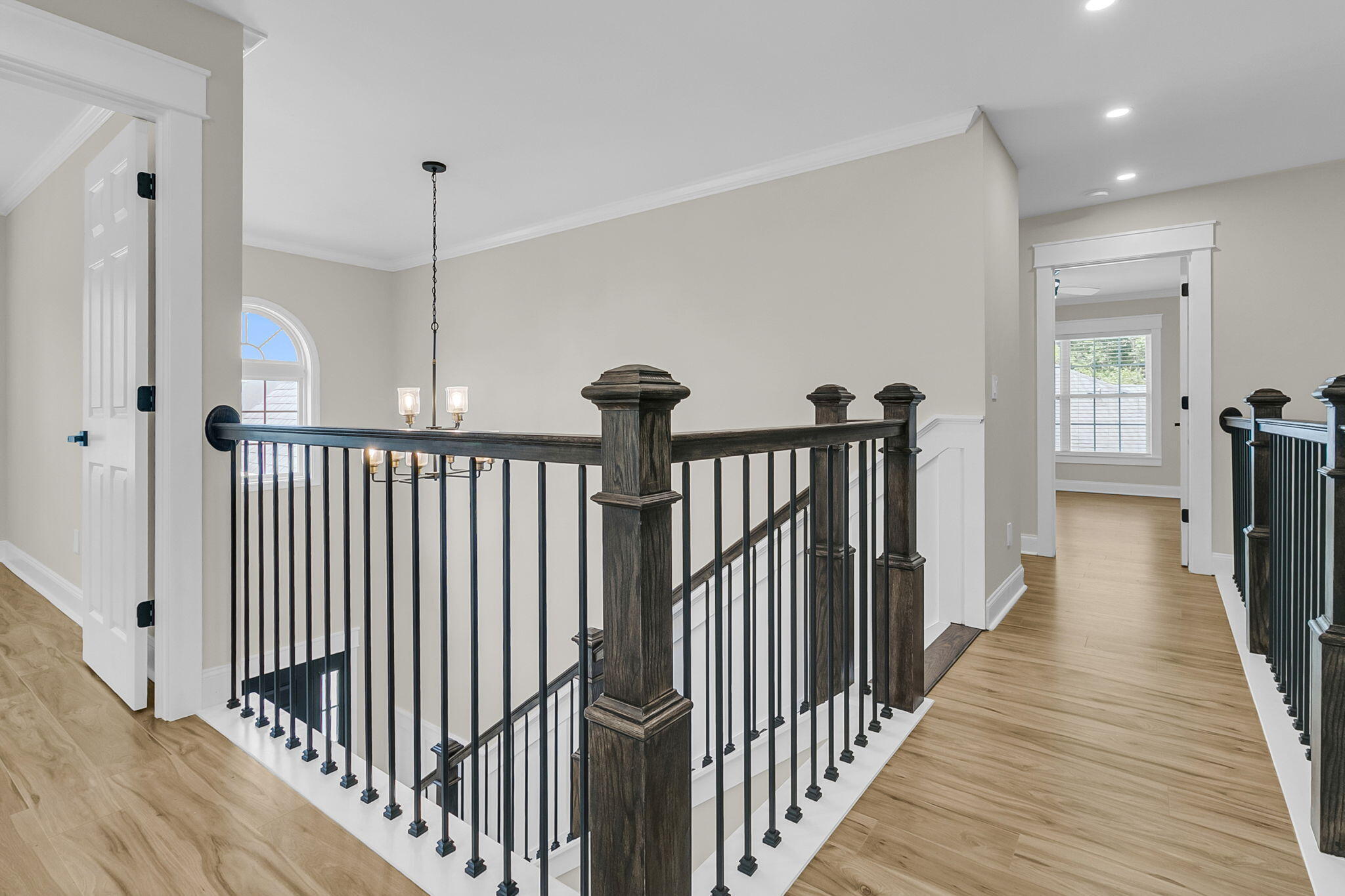 North Charleston, South Carolina, 29420, United States, 5 Bedrooms Bedrooms, ,4 BathroomsBathrooms,Residential,For Sale,1899453