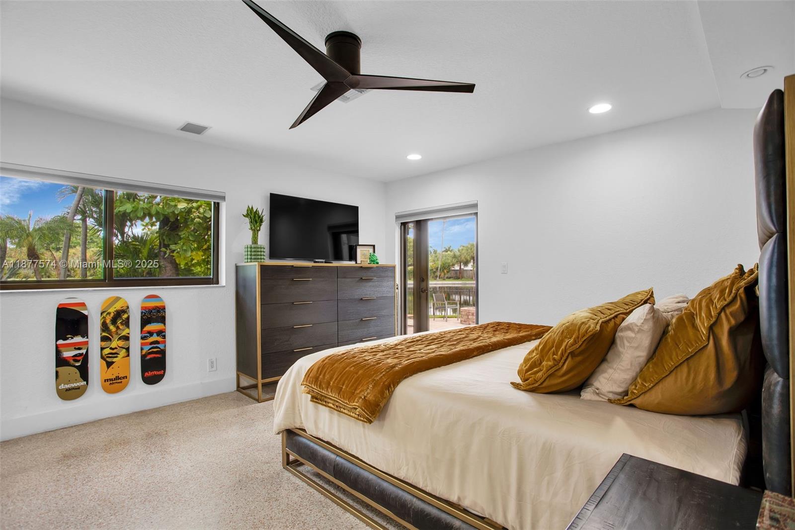 Wilton Manors, Florida, 33334, United States, 3 Bedrooms Bedrooms, ,3 BathroomsBathrooms,Residential,For Sale,1947052