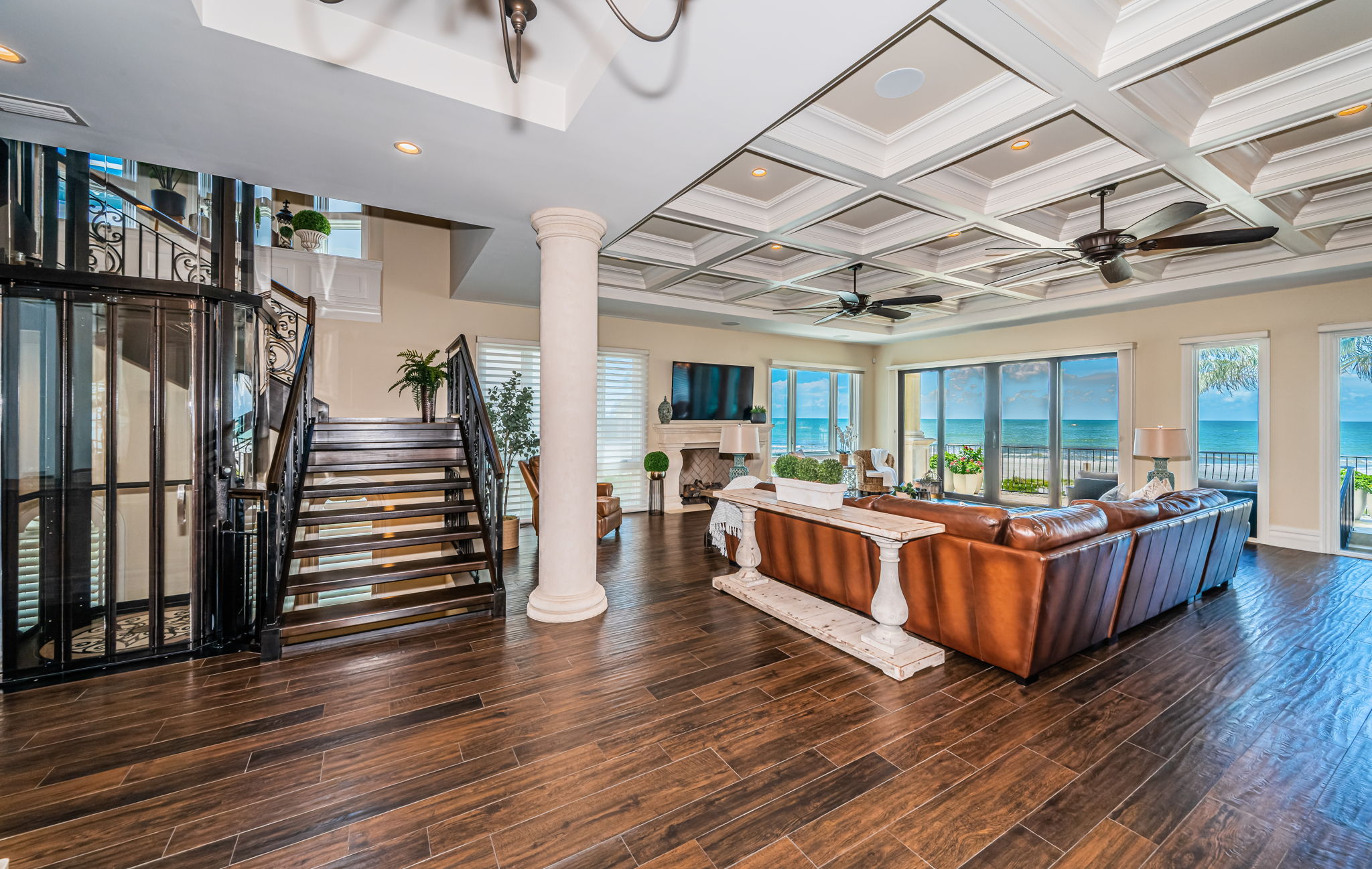Redington Shores, Florida, 33708, United States, 5 Bedrooms Bedrooms, ,6 BathroomsBathrooms,Residential,For Sale,1921894