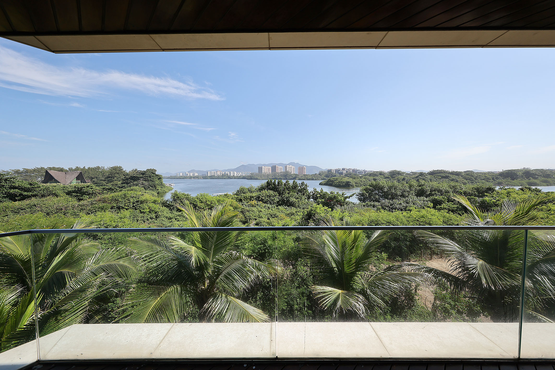  Grand Hyatt Residences with 245 sqm and integrated floor plan in Barra - 物件實景