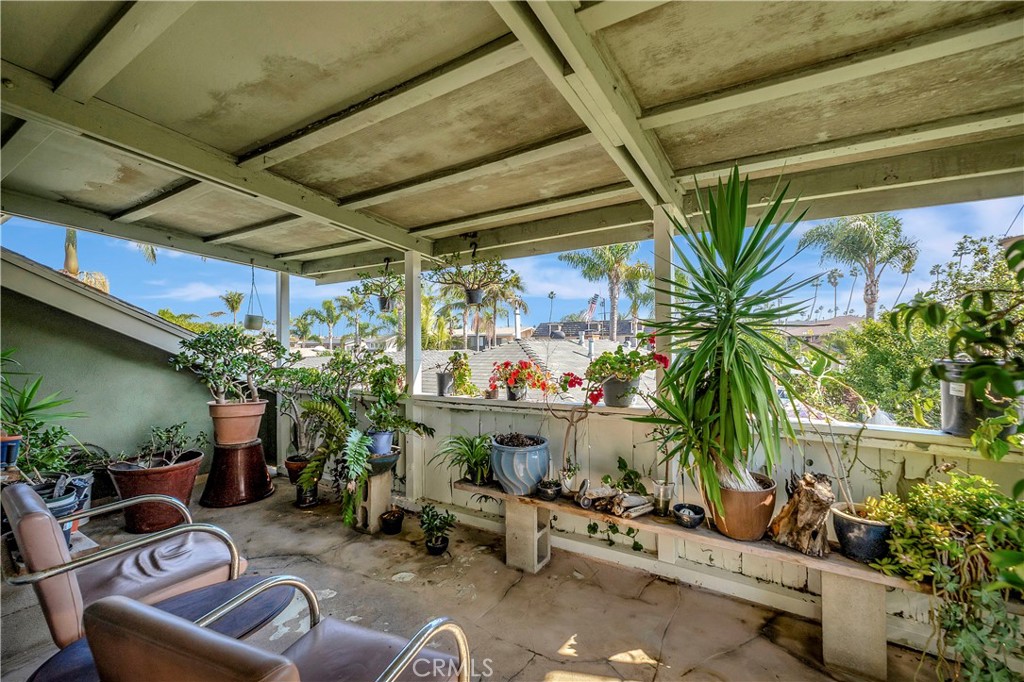 Seal Beach, California, 90740, United States, 4 Bedrooms Bedrooms, ,2 BathroomsBathrooms,Residential,For Sale,2001777