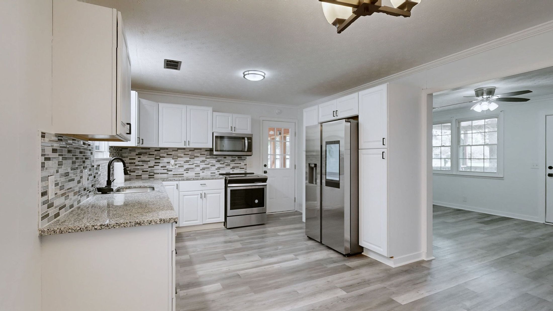  9092 E 40 Rd, Bon Aqua, TN, 37025 - 物件實景