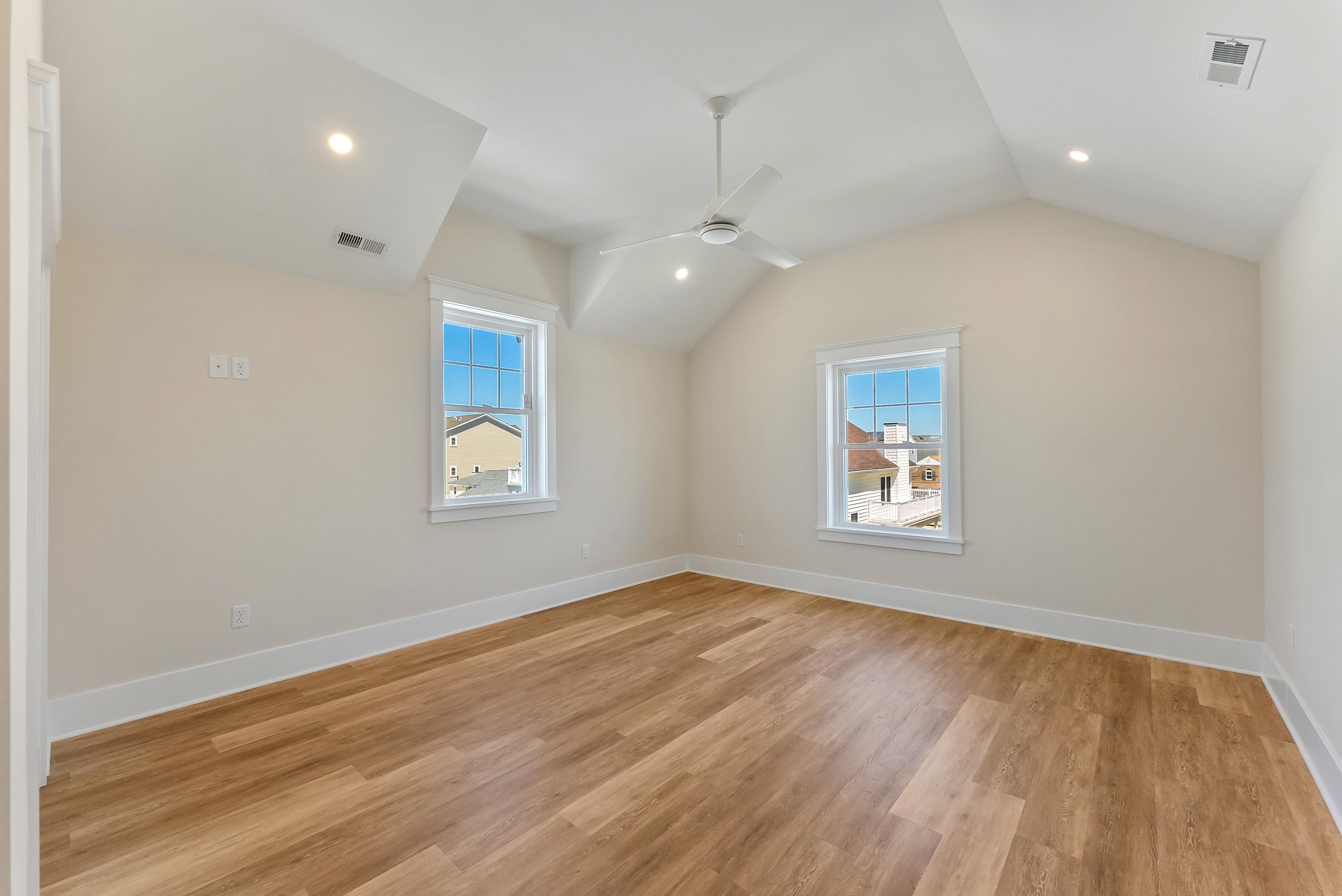 North Wildwood, New Jersey, 08260, United States, 5 Bedrooms Bedrooms, ,4 BathroomsBathrooms,Residential,For Sale,1977306