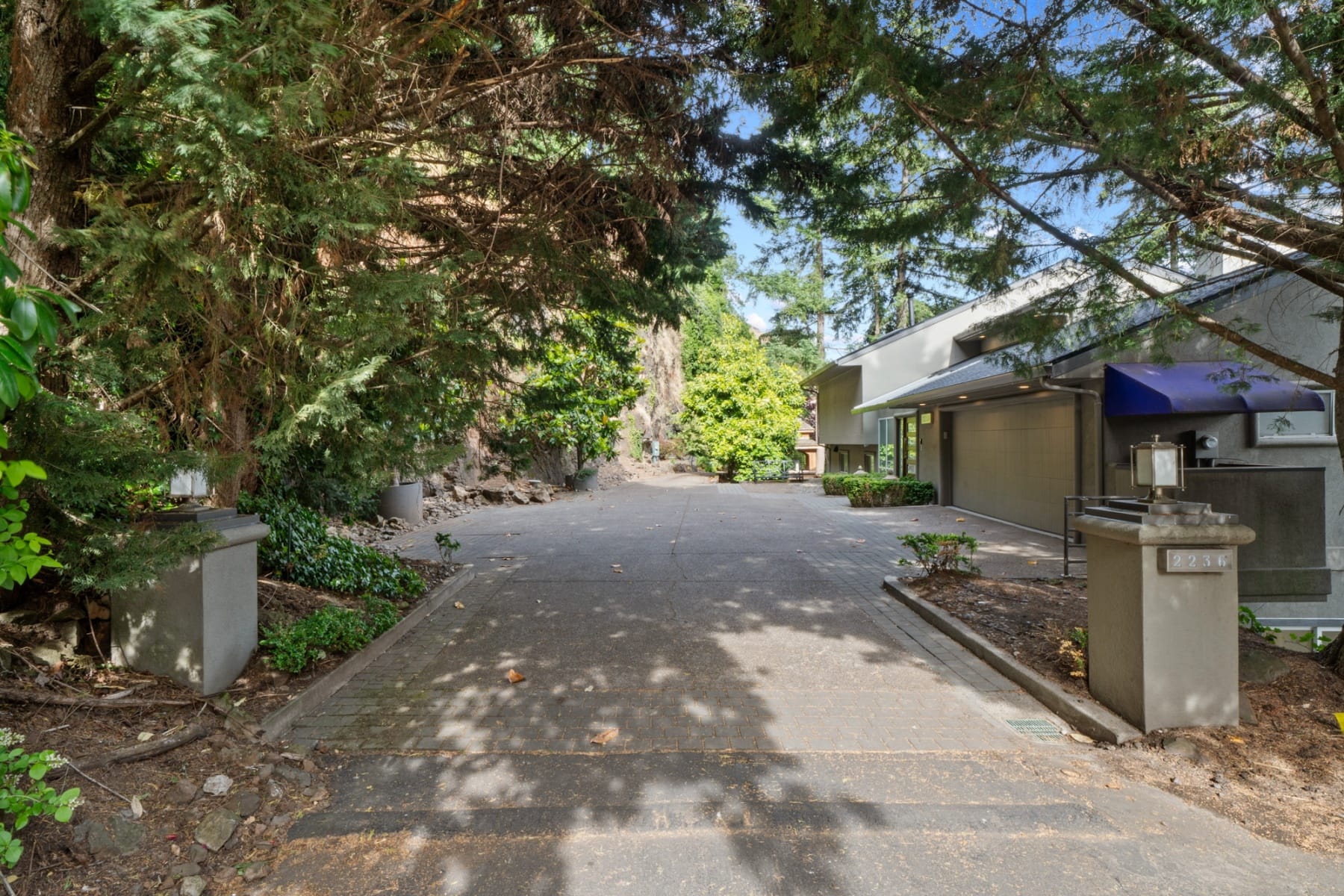  2236 SUMMIT CT Lake Oswego, OR 97034 - 物件實景
