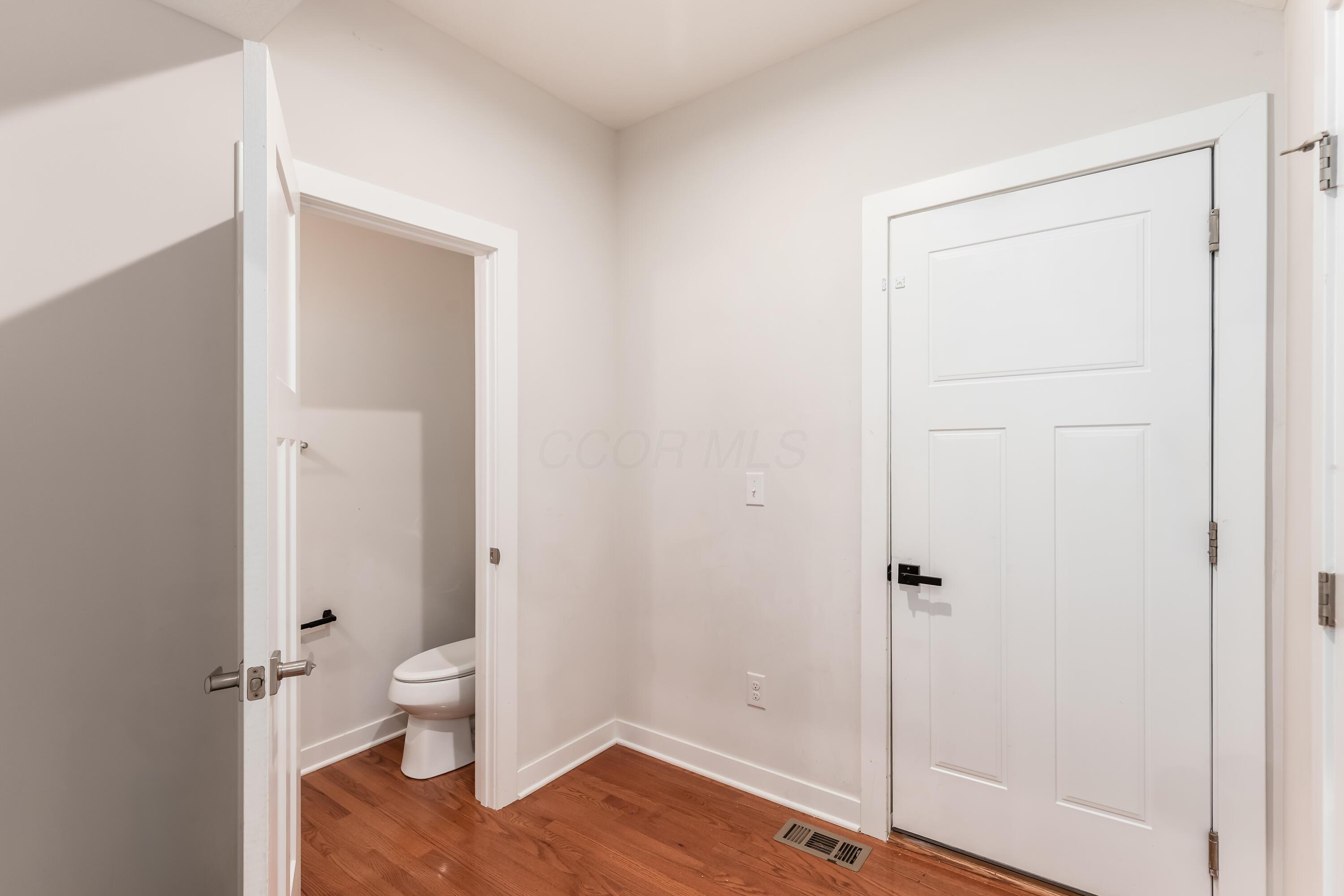 Lewis Center, Ohio, 43035, United States, 4 Bedrooms Bedrooms, ,4 BathroomsBathrooms,Residential,For Sale,1778404