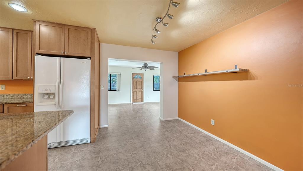 Bradenton, Florida, 34209, United States, 3 Bedrooms Bedrooms, ,2 BathroomsBathrooms,Residential,For Sale,2001818