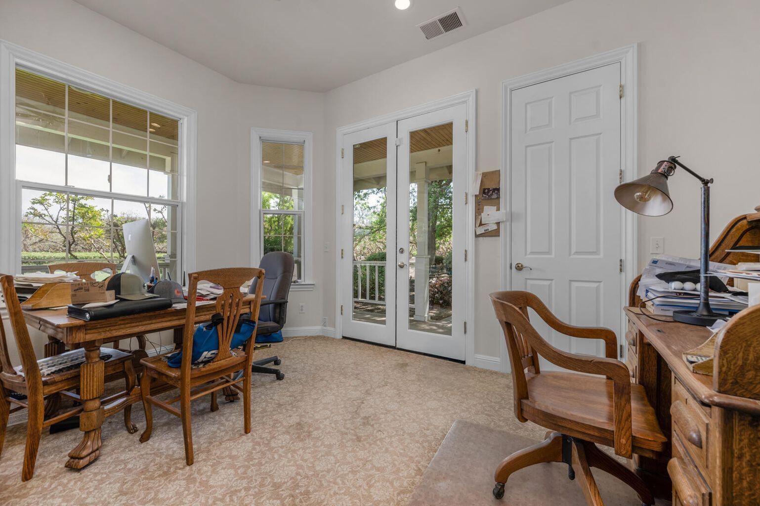 Exeter, California, 93221, United States, 4 Bedrooms Bedrooms, ,5 BathroomsBathrooms,Residential,For Sale,1981903