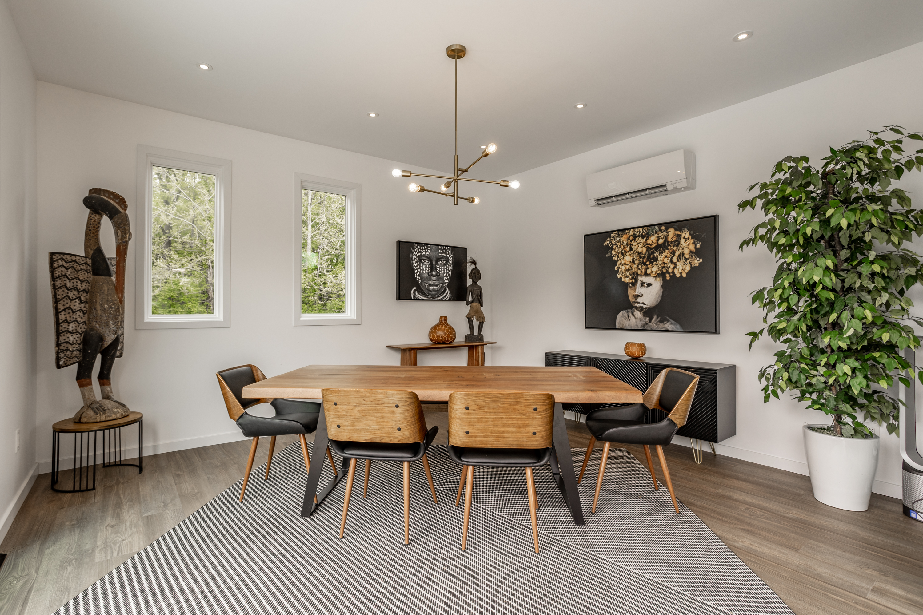  Exceptional West Carmel Home with Resort-Caliber Backyard - 物件實景