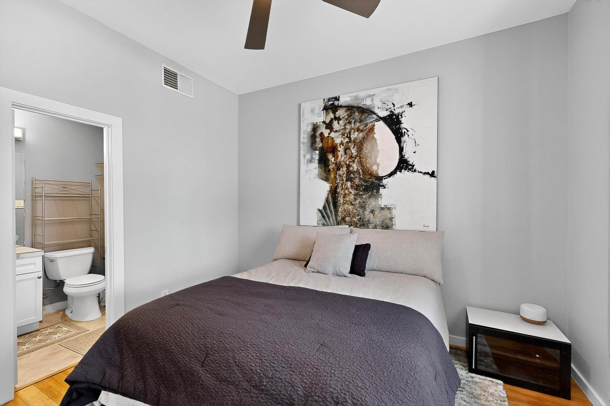 Dallas, Texas, 75204, United States, 3 Bedrooms Bedrooms, ,3 BathroomsBathrooms,Residential,For Sale,1977782