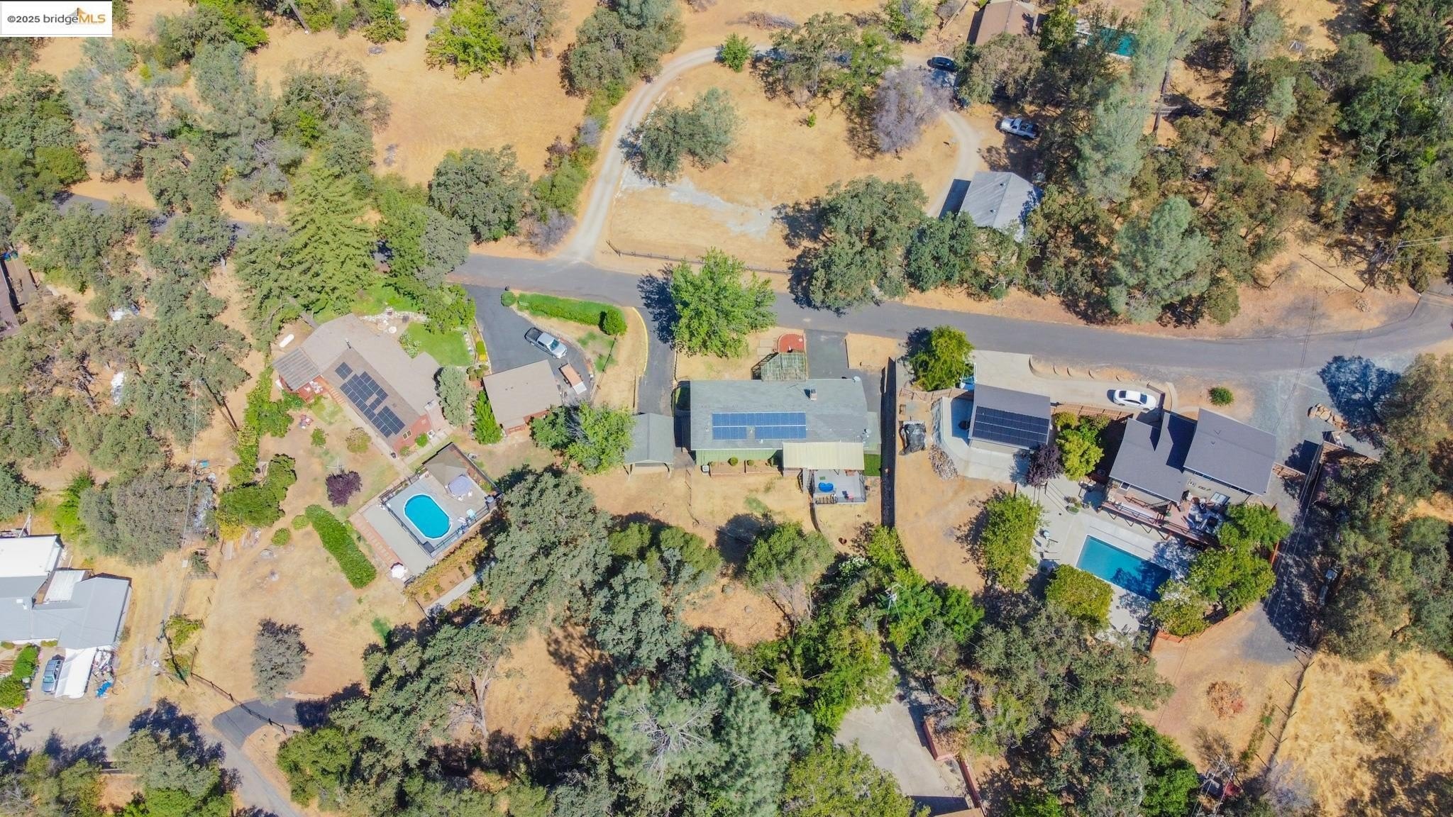 Sonora, California, 95370, United States, 4 Bedrooms Bedrooms, ,2 BathroomsBathrooms,Residential,For Sale,1917180
