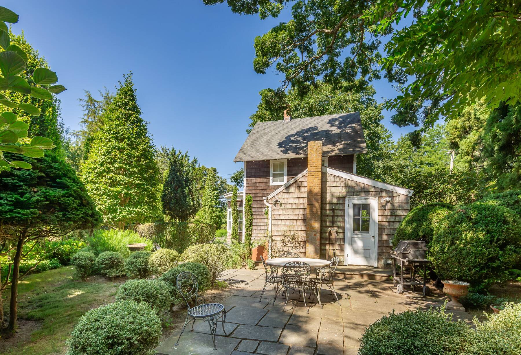  WAINSCOTT  ESTATE OPPORTUNITY - 物件實景