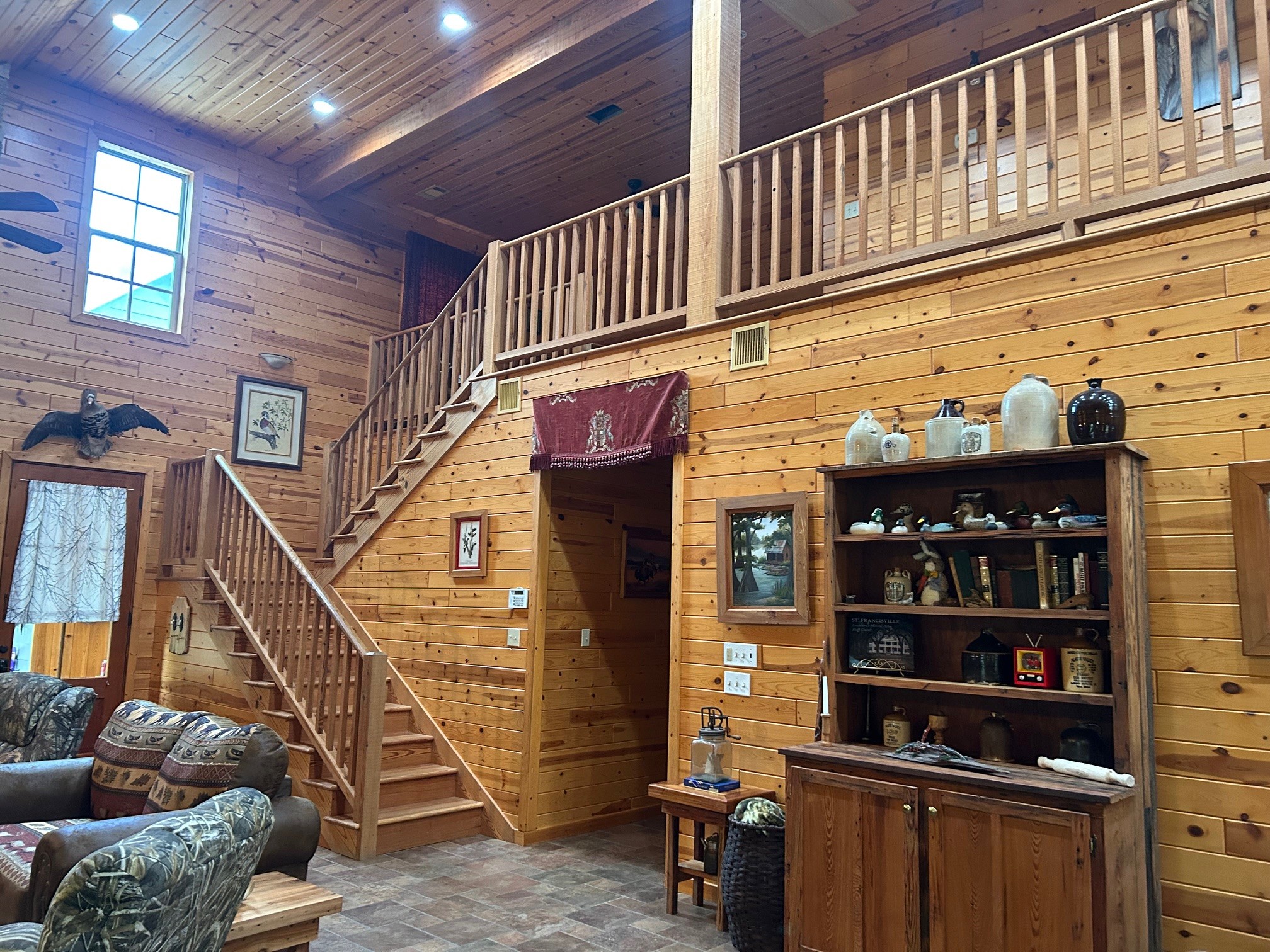 St Francisville, Louisiana, 70775, United States, 3 Bedrooms Bedrooms, ,3 BathroomsBathrooms,Residential,For Sale,1986328