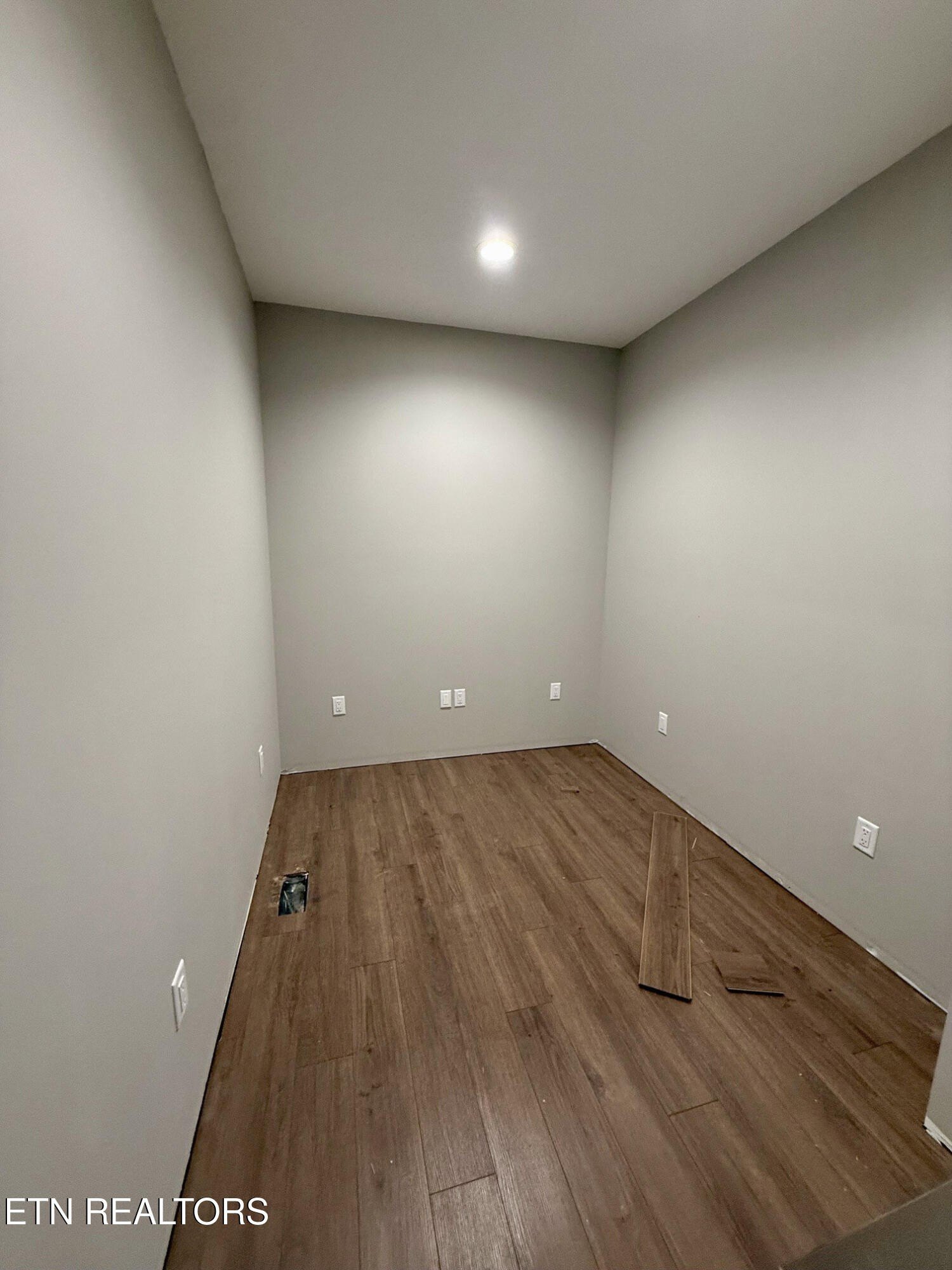 Crossville, Tennessee, 38571, United States, 3 Bedrooms Bedrooms, ,4 BathroomsBathrooms,Residential,For Sale,1981964