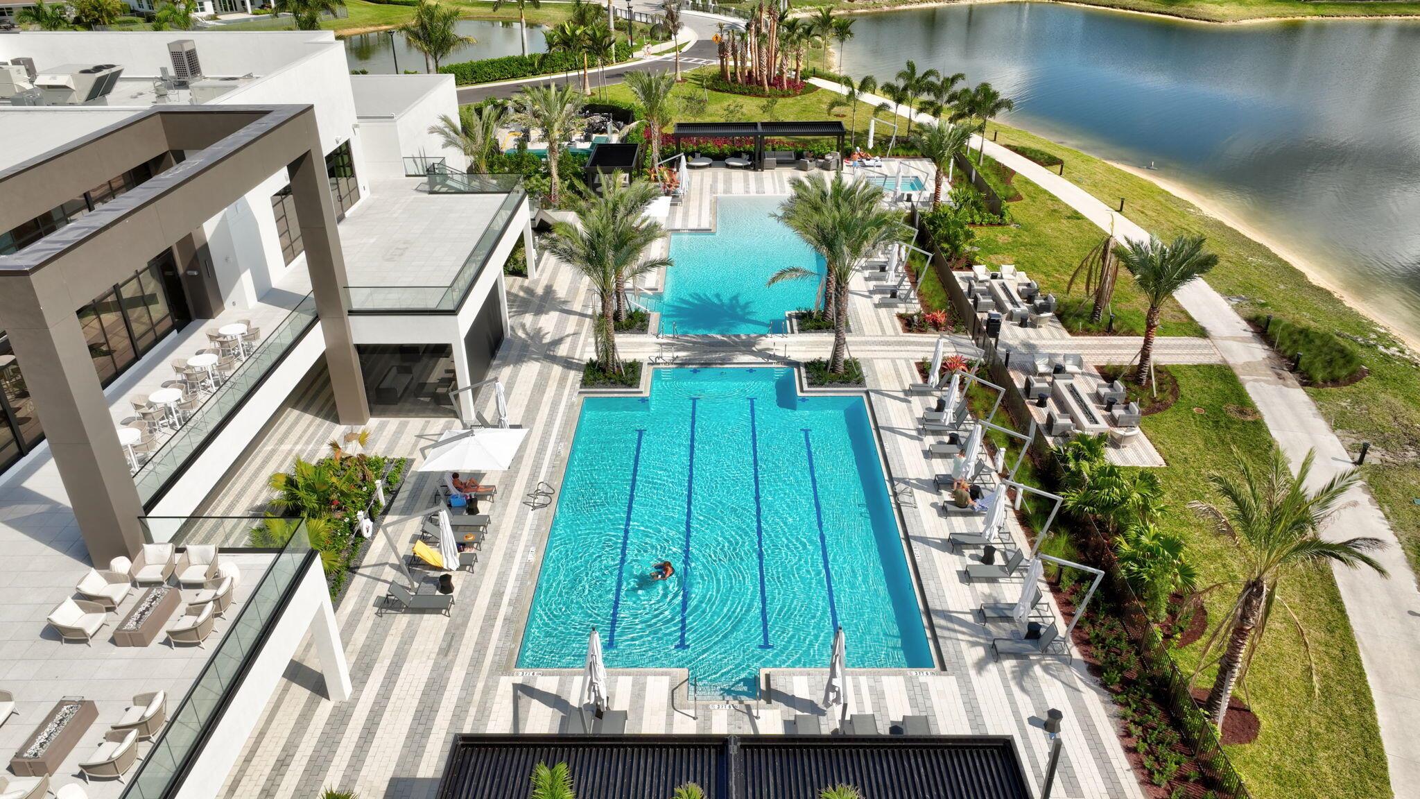 Port St Lucie, Florida, 34987, United States, 2 Bedrooms Bedrooms, ,3 BathroomsBathrooms,Residential,For Sale,1921957