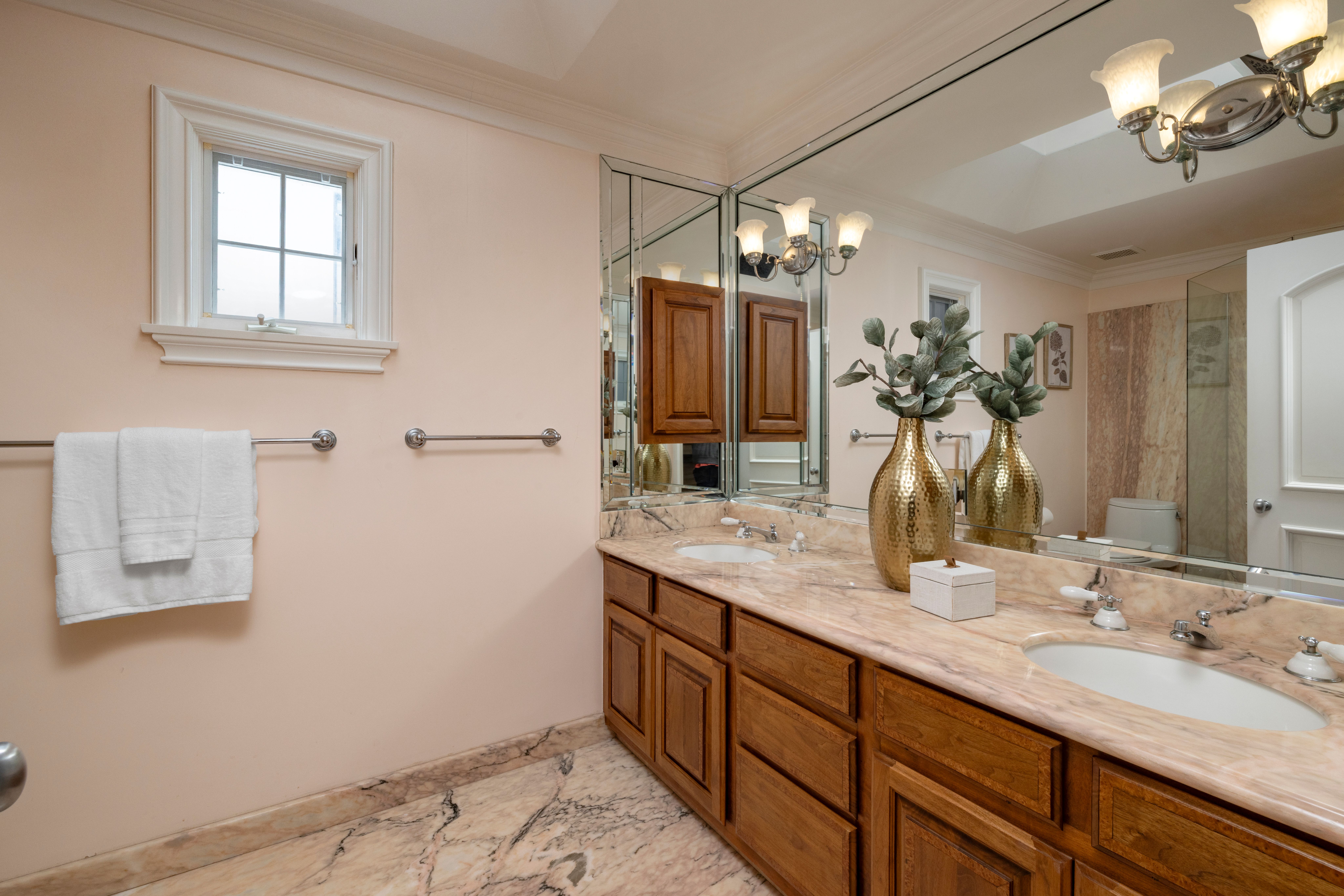  339 Via Lido Soud, Newport Beach, CA 92663 - 物件實景