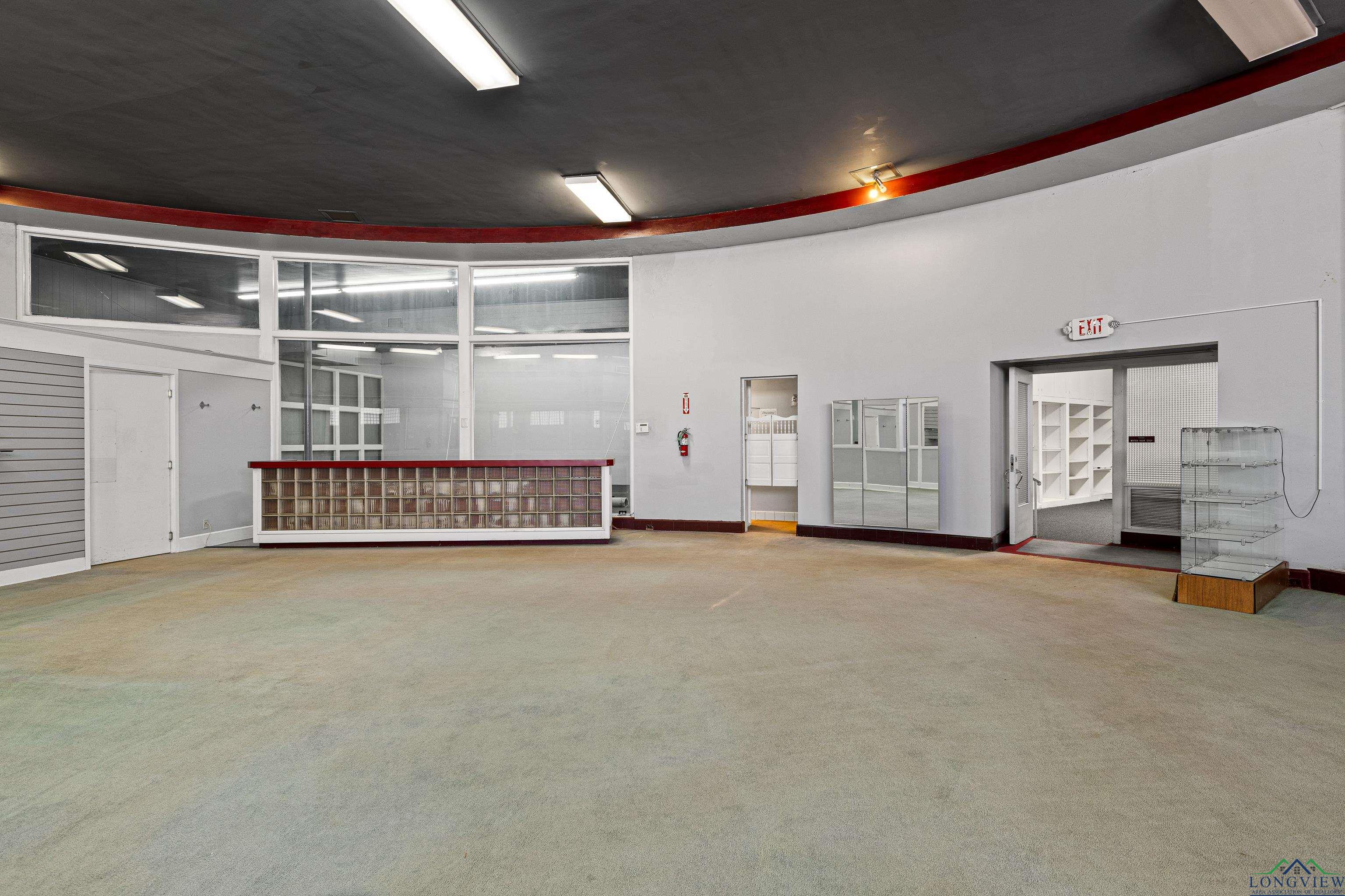 Kilgore, Texas, 75662, United States, ,Residential,For Sale,1988991