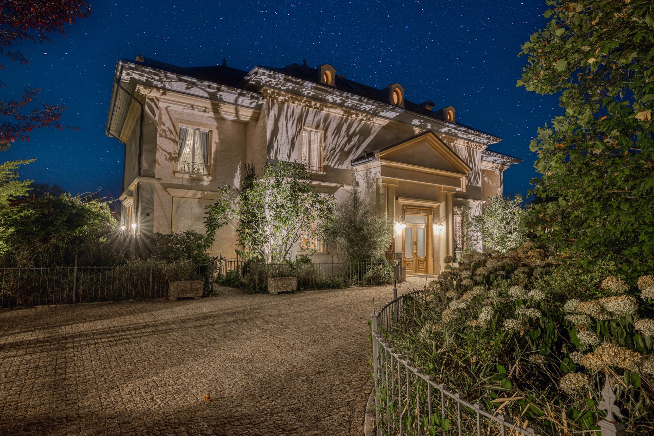  Unique property in the heart of Divonne-les-Bains - 物件實景