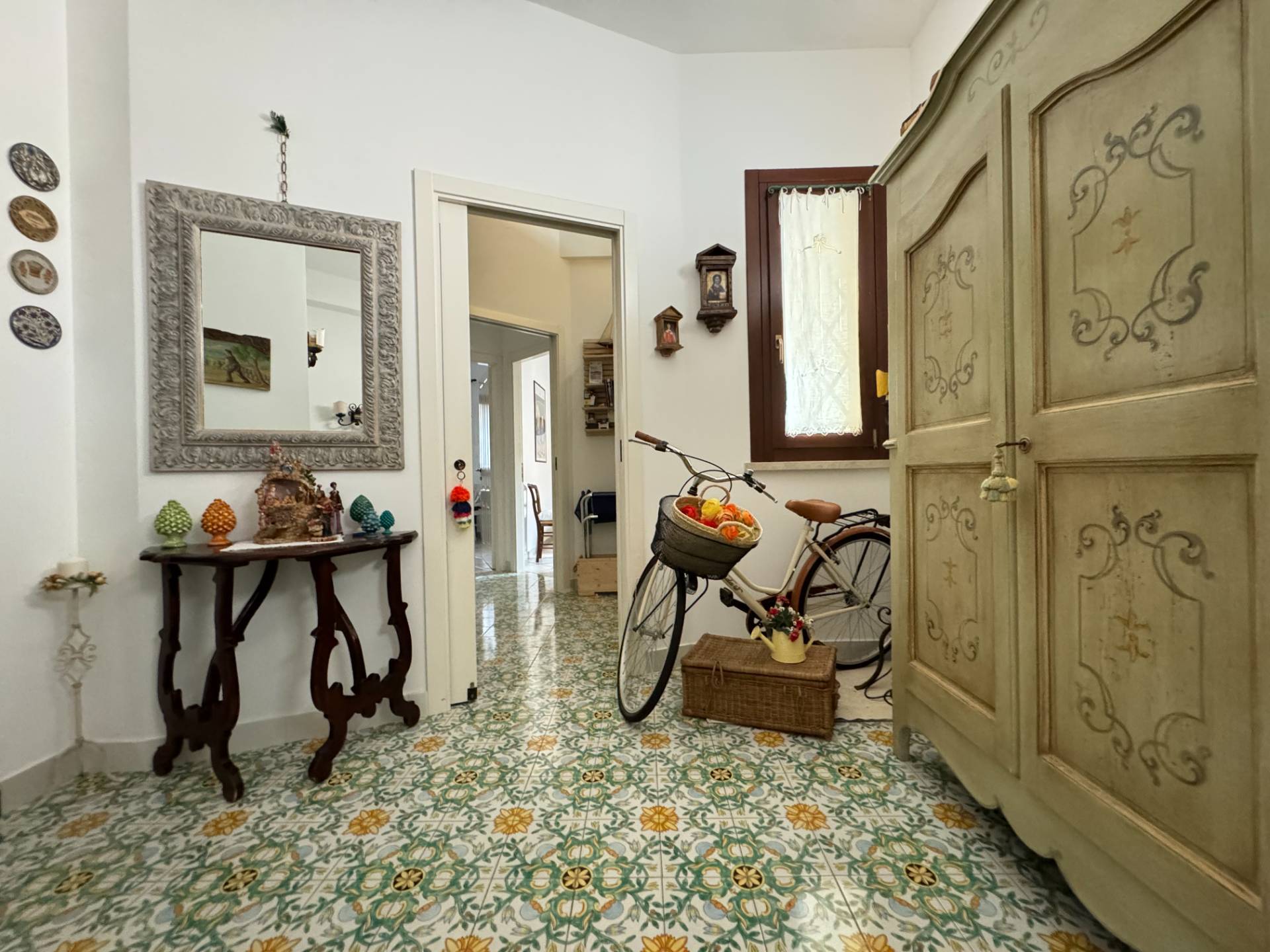 Ragusa, Ragusa, 97100, IT, 3 Bedrooms Bedrooms, ,3 BathroomsBathrooms,Residential,For Sale,1829533