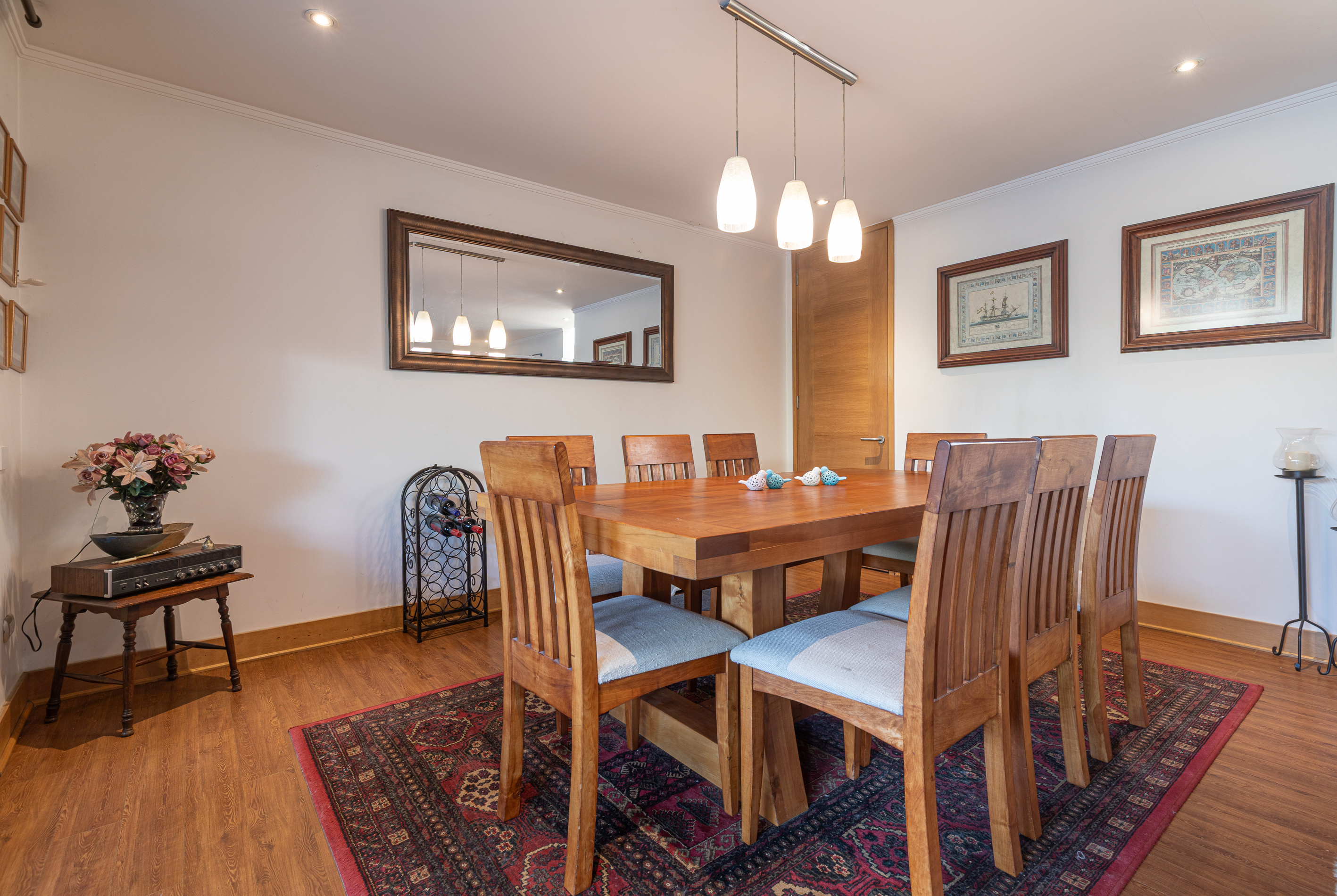  4-Bedroom Home in a Well-Established Gated Community - 物件實景