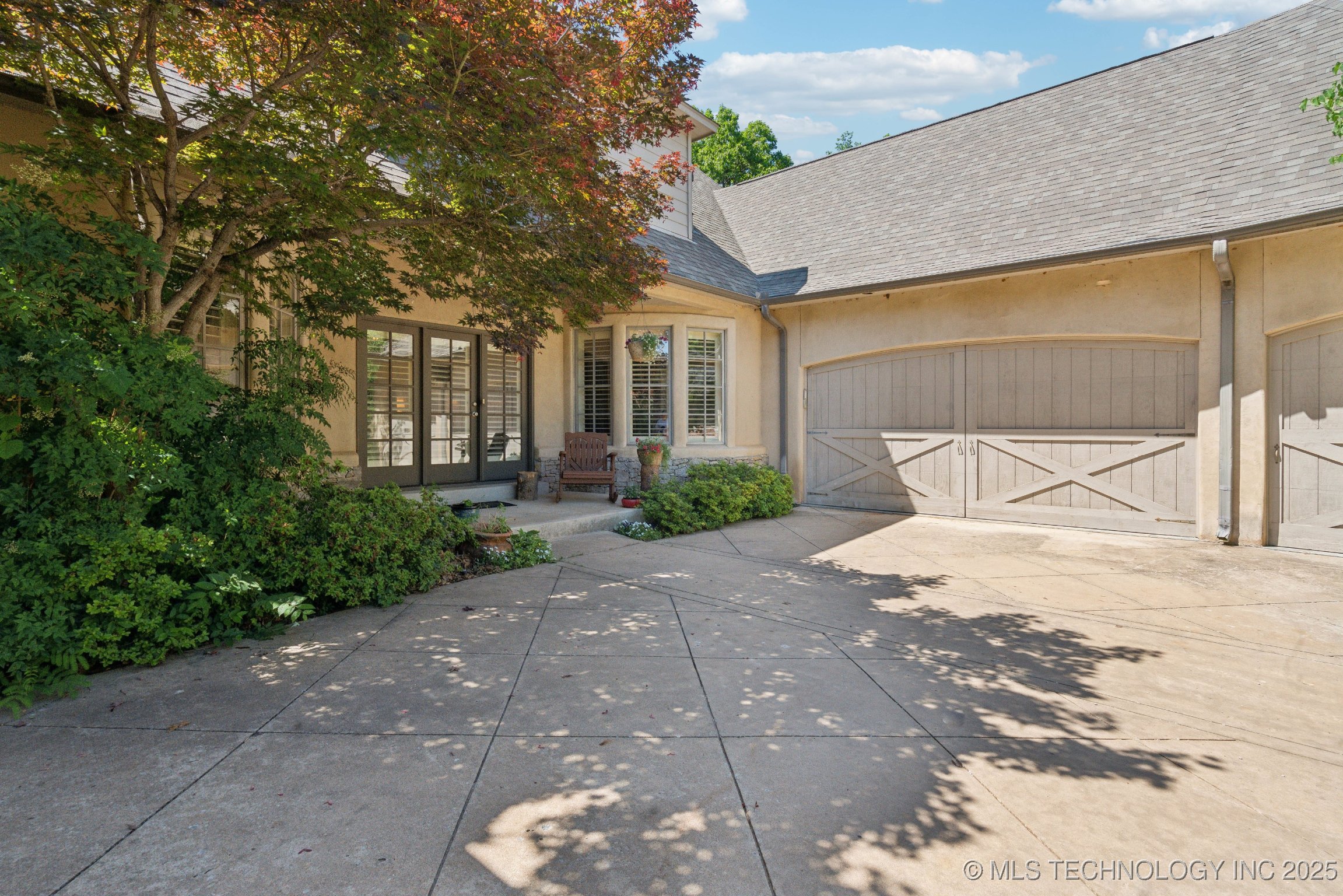 Tulsa, Oklahoma, 74137, United States, 4 Bedrooms Bedrooms, ,4 BathroomsBathrooms,Residential,For Sale,1998158