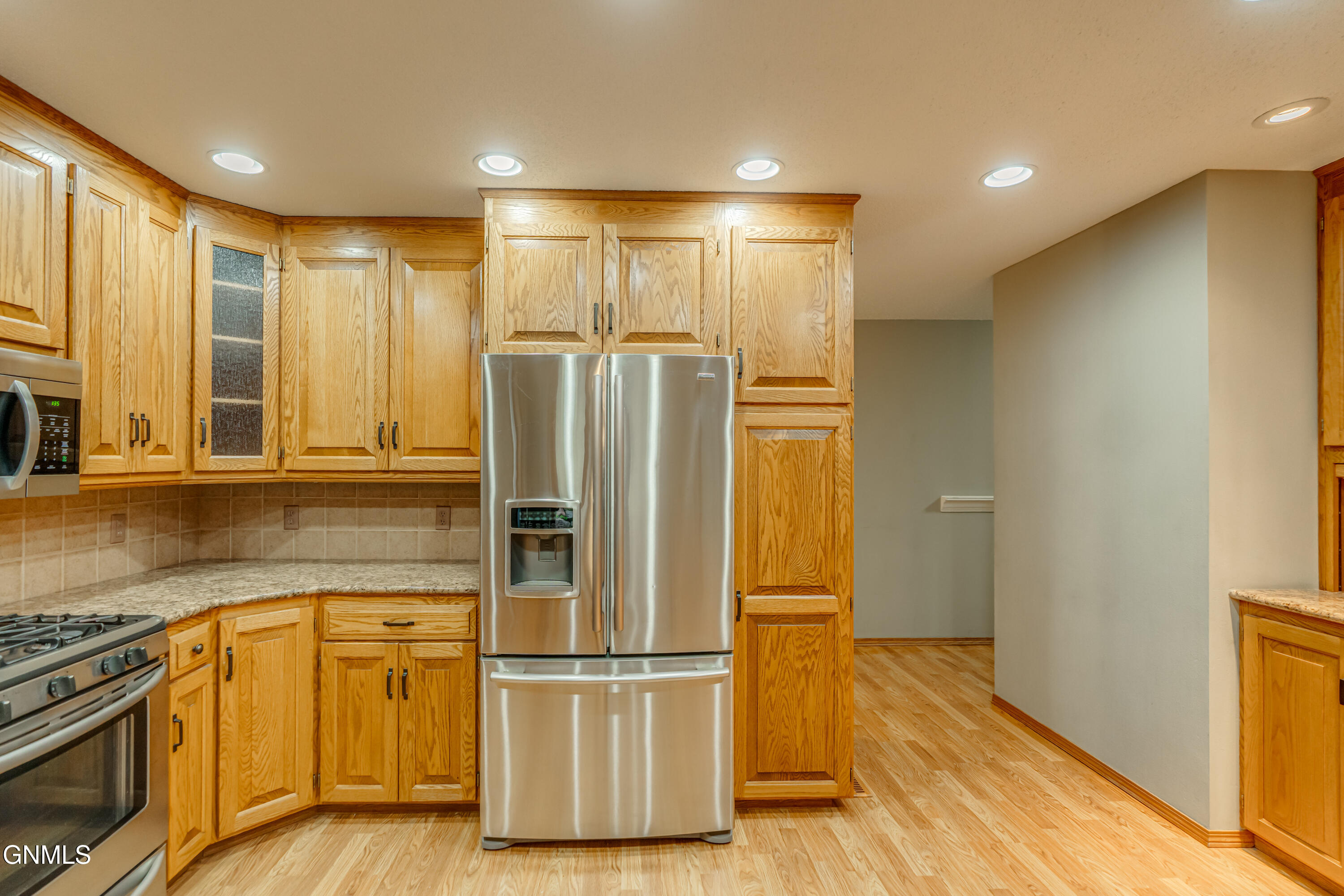 Bismarck, North Dakota, 58503, United States, 3 Bedrooms Bedrooms, ,3 BathroomsBathrooms,Residential,For Sale,1937485