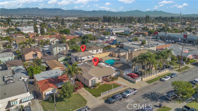 Huntington Park, California, 90255, United States, 4 Bedrooms Bedrooms, ,Residential,For Sale,1987109