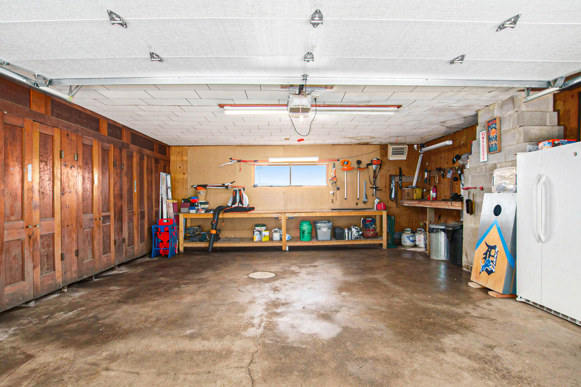 Grand Junction, Michigan, 49056, United States, 2 Bedrooms Bedrooms, ,1 BathroomBathrooms,Residential,For Sale,1876065