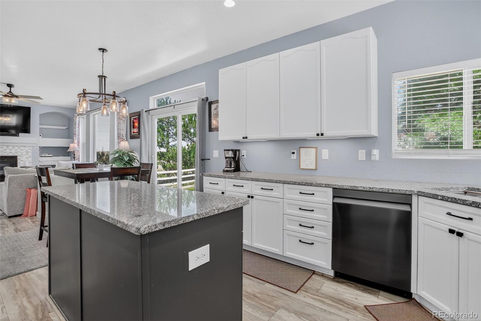 Aurora, Colorado, 80018, United States, 3 Bedrooms Bedrooms, ,3 BathroomsBathrooms,Residential,For Sale,1913333