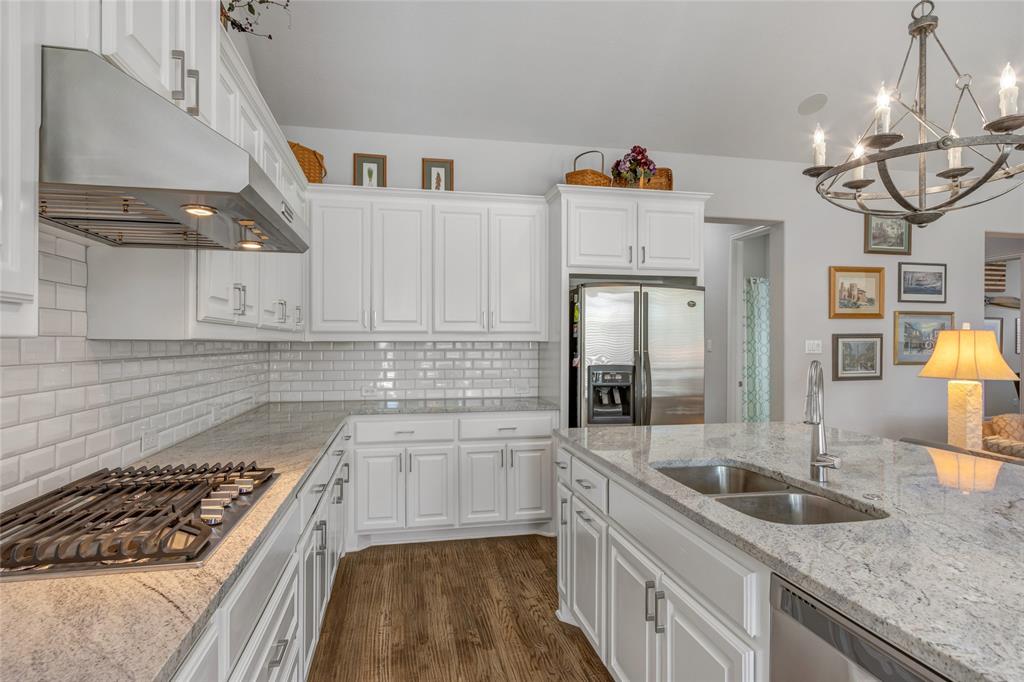 Prosper, Texas, 75078, United States, 4 Bedrooms Bedrooms, ,3 BathroomsBathrooms,Residential,For Sale,1986475