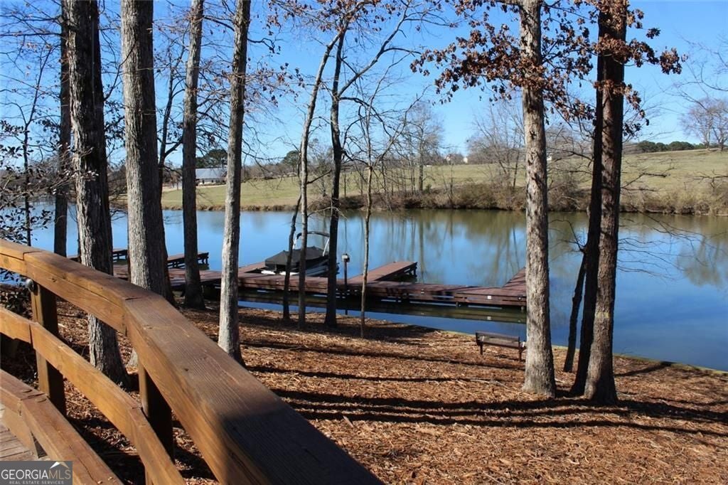Greensboro, Georgia, 30642, United States, 2 Bedrooms Bedrooms, ,3 BathroomsBathrooms,Residential,For Sale,2017399