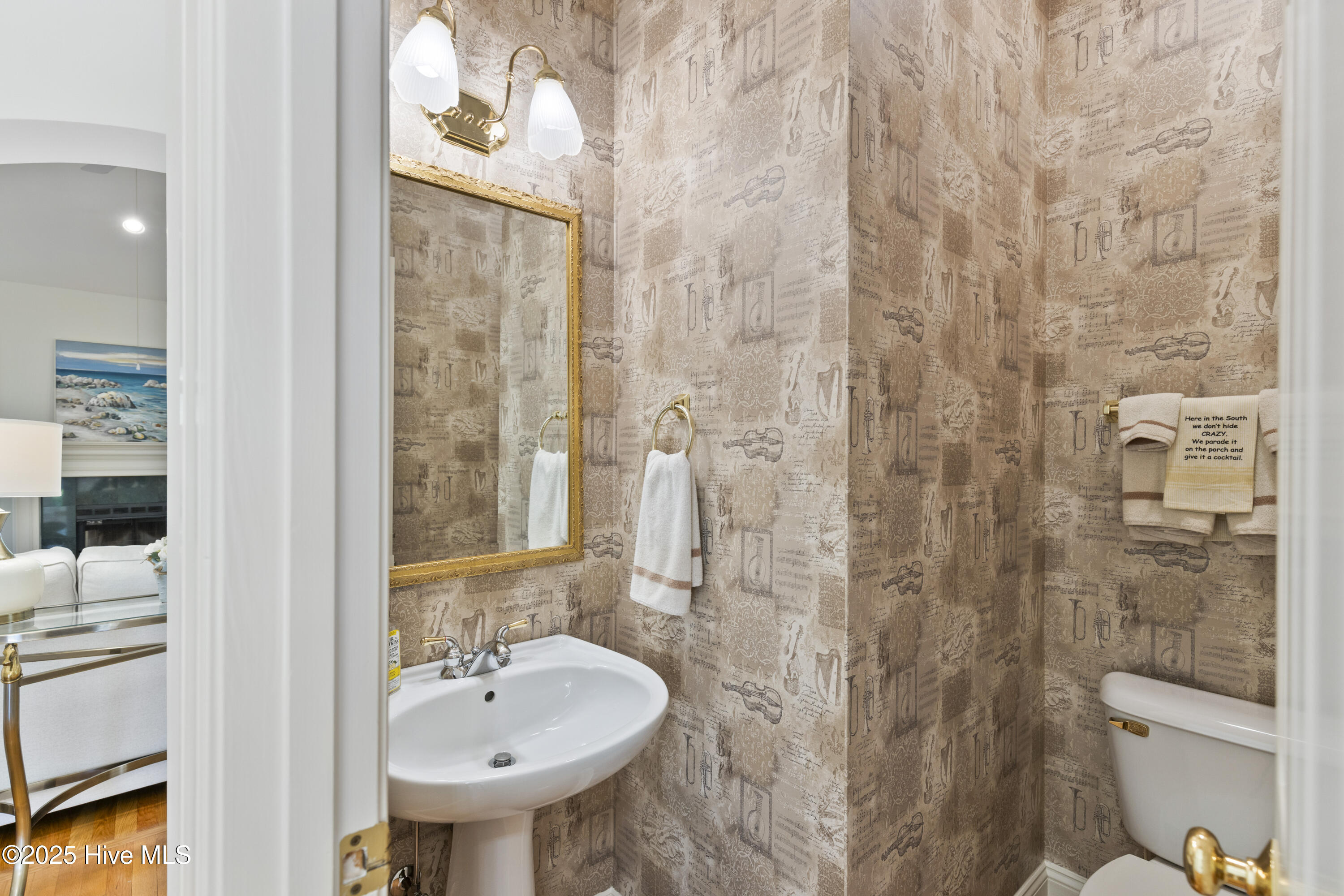 Wilmington, North Carolina, 28409, United States, 4 Bedrooms Bedrooms, ,4 BathroomsBathrooms,Residential,For Sale,1991062