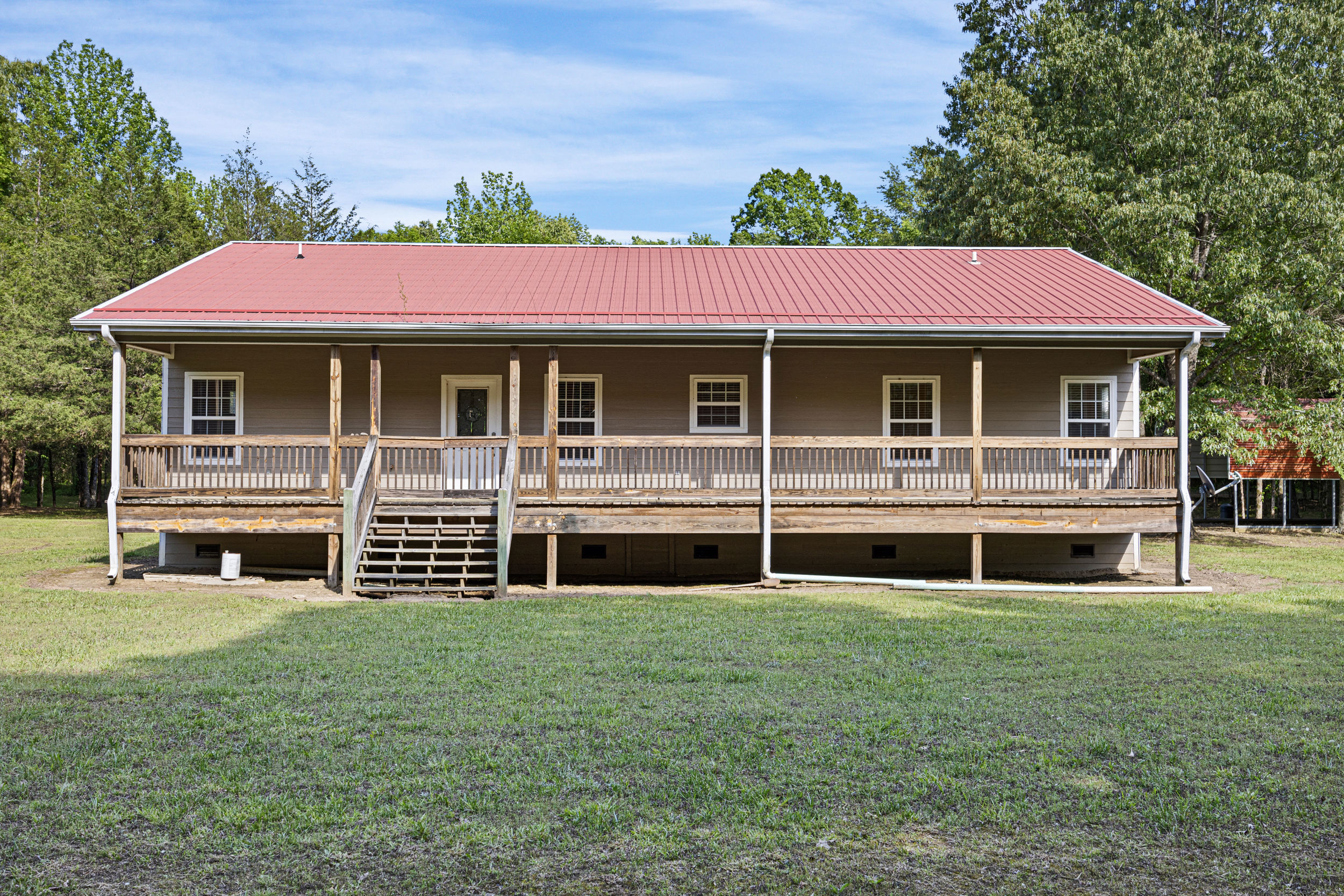 Pettigrew, Arkansas, 72752, United States, 5 Bedrooms Bedrooms, ,4 BathroomsBathrooms,Residential,For Sale,1826540