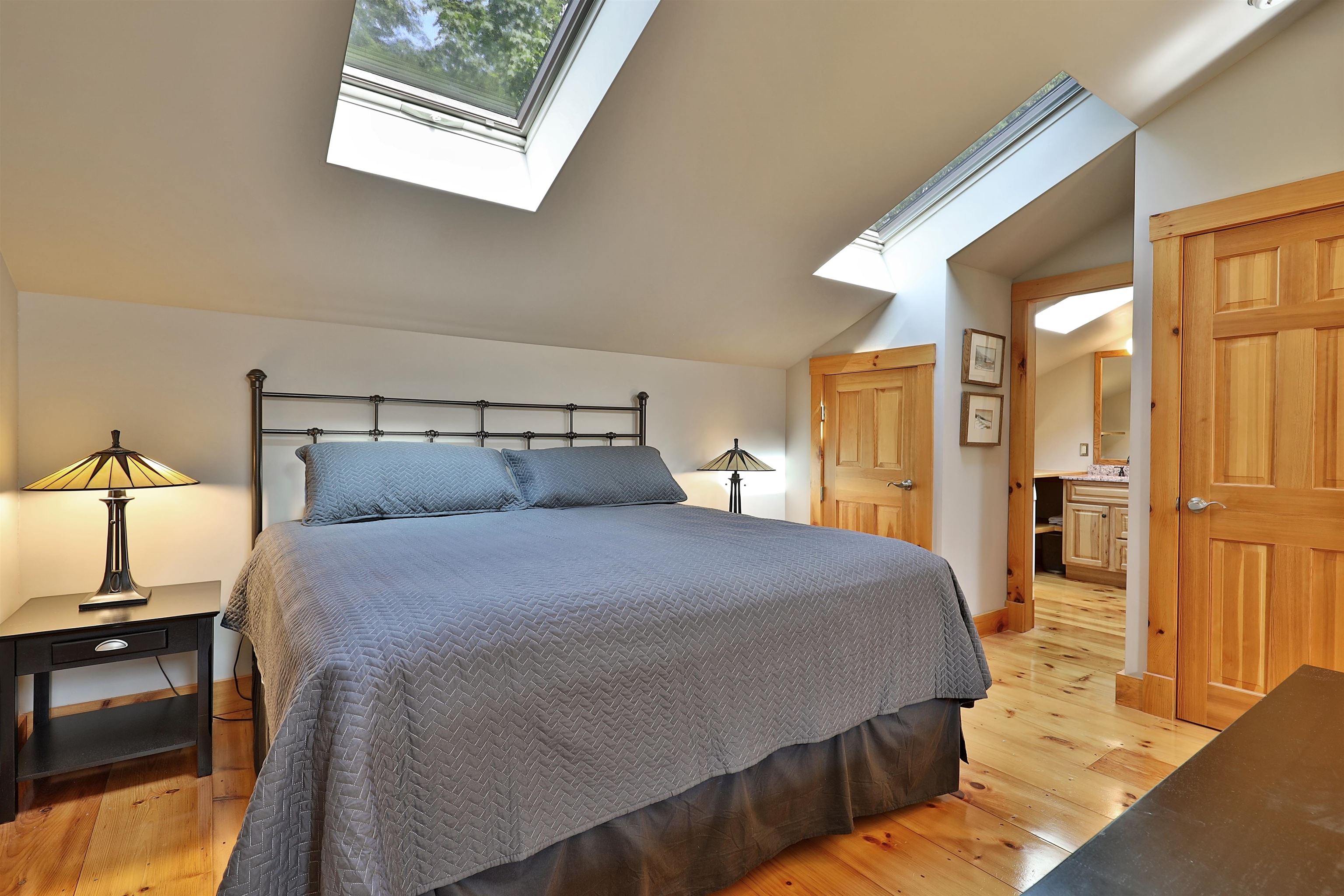  426 Roaring Brook Road - 物件實景
