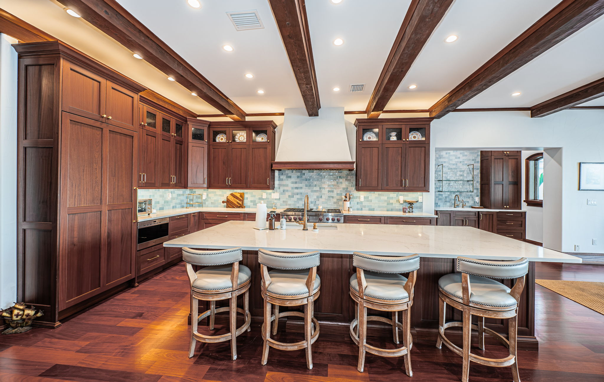 ST Pete Beach, Florida, 33706, United States, 5 Bedrooms Bedrooms, ,6 BathroomsBathrooms,Residential,For Sale,2006240