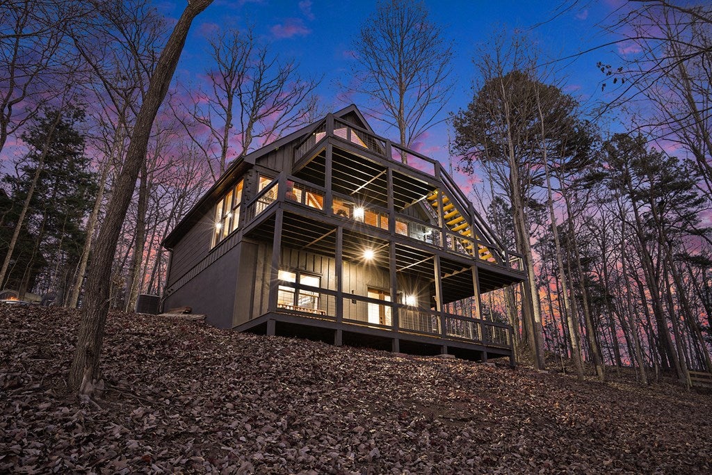 Mineral Bluff, Georgia, 30559, United States, 3 Bedrooms Bedrooms, ,3 BathroomsBathrooms,Residential,For Sale,2006593