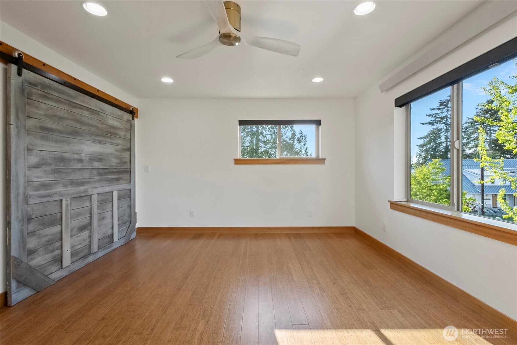 Blaine, Washington, 98230, United States, 4 Bedrooms Bedrooms, ,3 BathroomsBathrooms,Residential,For Sale,1903281