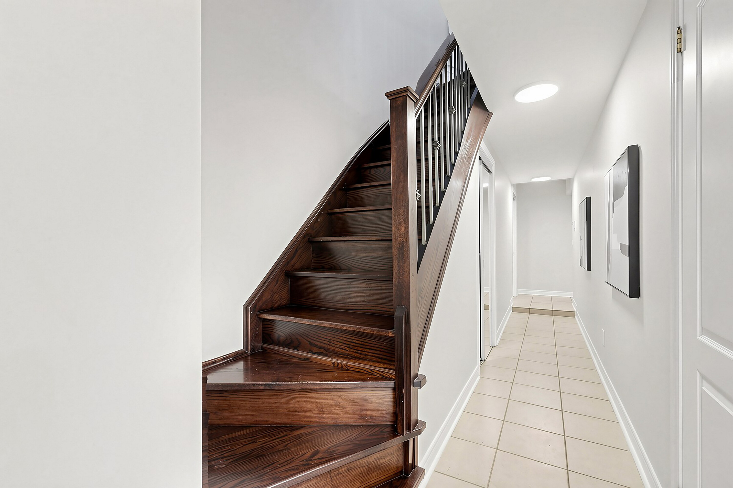  Elegant Townhome in South Hill - 物件實景