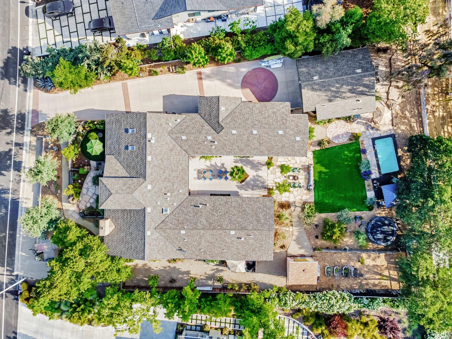 Monte Sereno, California, 95030, United States, 5 Bedrooms Bedrooms, ,5 BathroomsBathrooms,Residential,For Sale,1942167