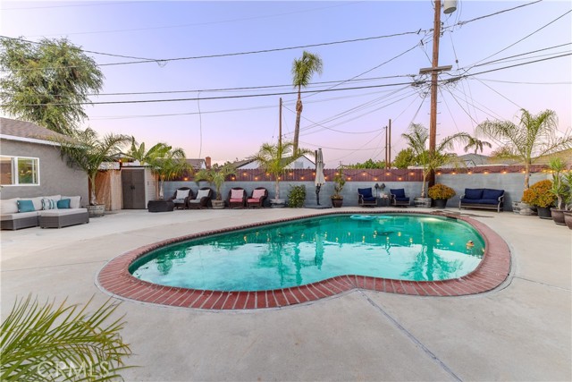Lakewood, California, 90712, United States, 3 Bedrooms Bedrooms, ,2 BathroomsBathrooms,Residential,For Sale,1915312