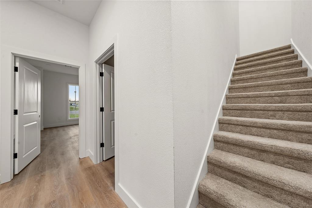 Robinson, Texas, 76706, United States, 4 Bedrooms Bedrooms, ,4 BathroomsBathrooms,Residential,For Sale,1981633