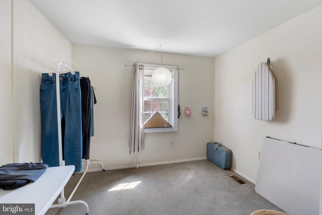 Woodbine, Maryland, 21797, United States, 4 Bedrooms Bedrooms, ,3 BathroomsBathrooms,Residential,For Sale,1921948