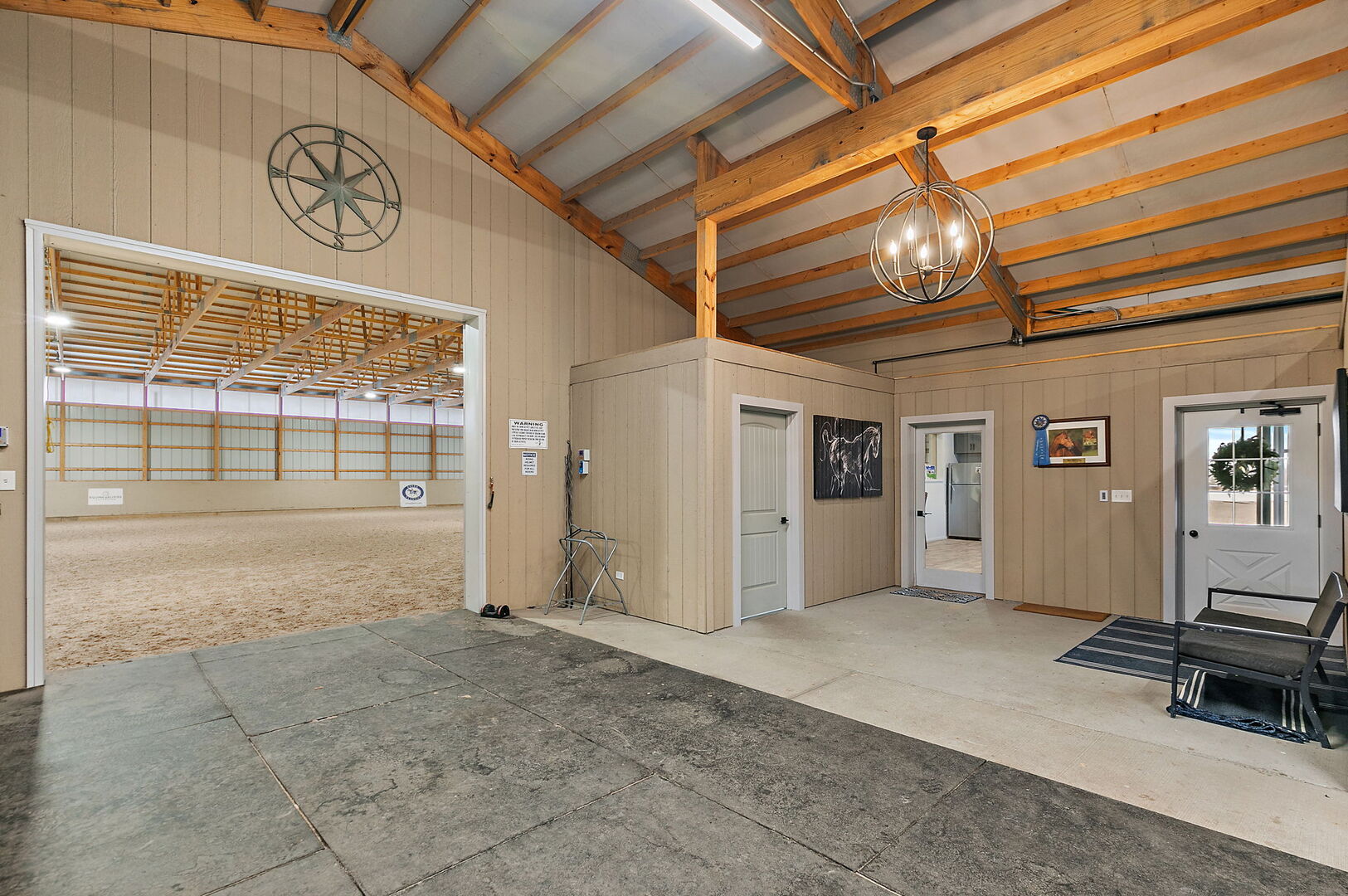 Mundelein, Illinois, 60060, United States, 2 Bedrooms Bedrooms, ,3 BathroomsBathrooms,Residential,For Sale,2010290