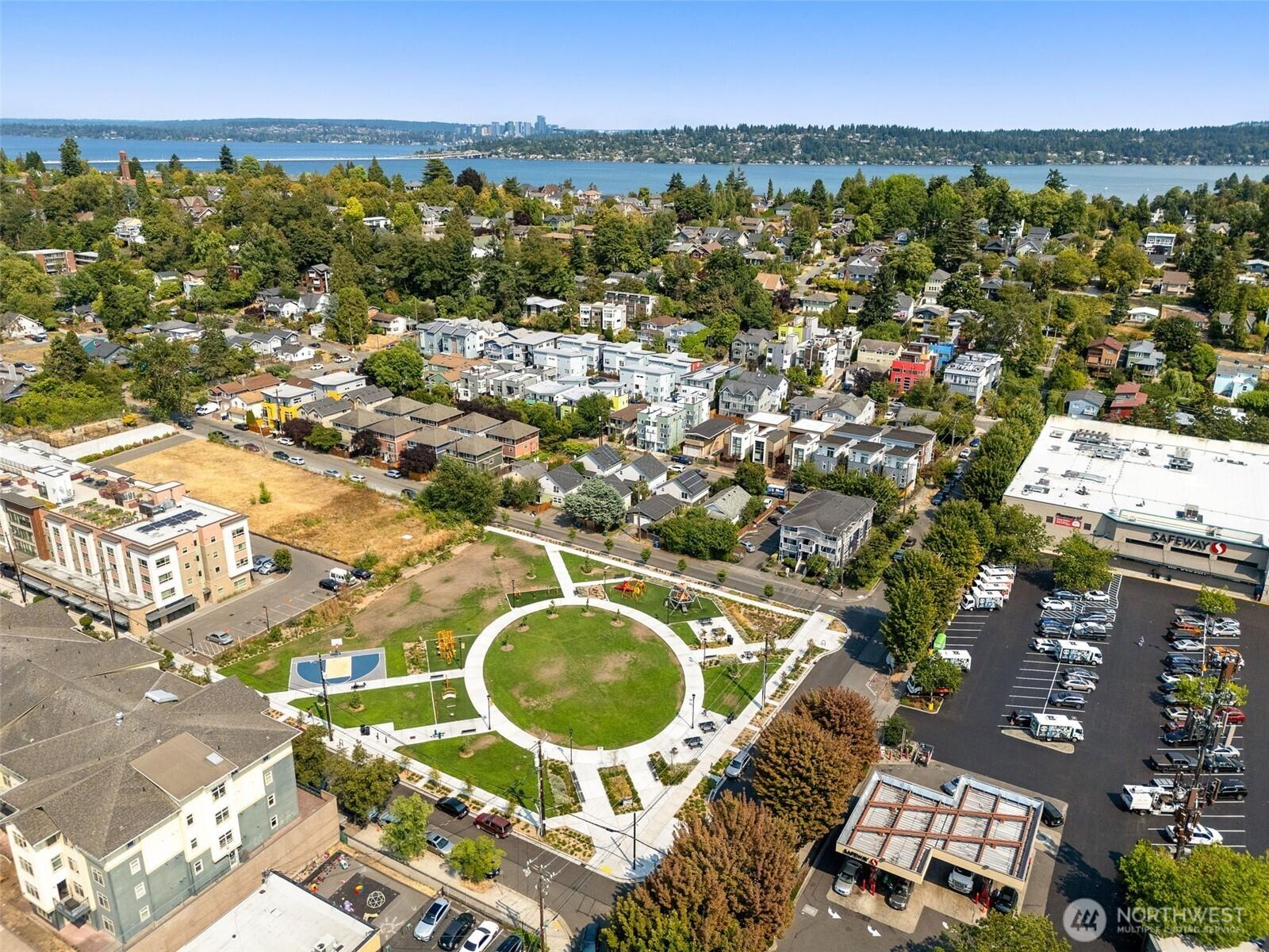 SEATTLE, Washington, 98144, United States, 2 Bedrooms Bedrooms, ,1 BathroomBathrooms,Residential,For Sale,1941790