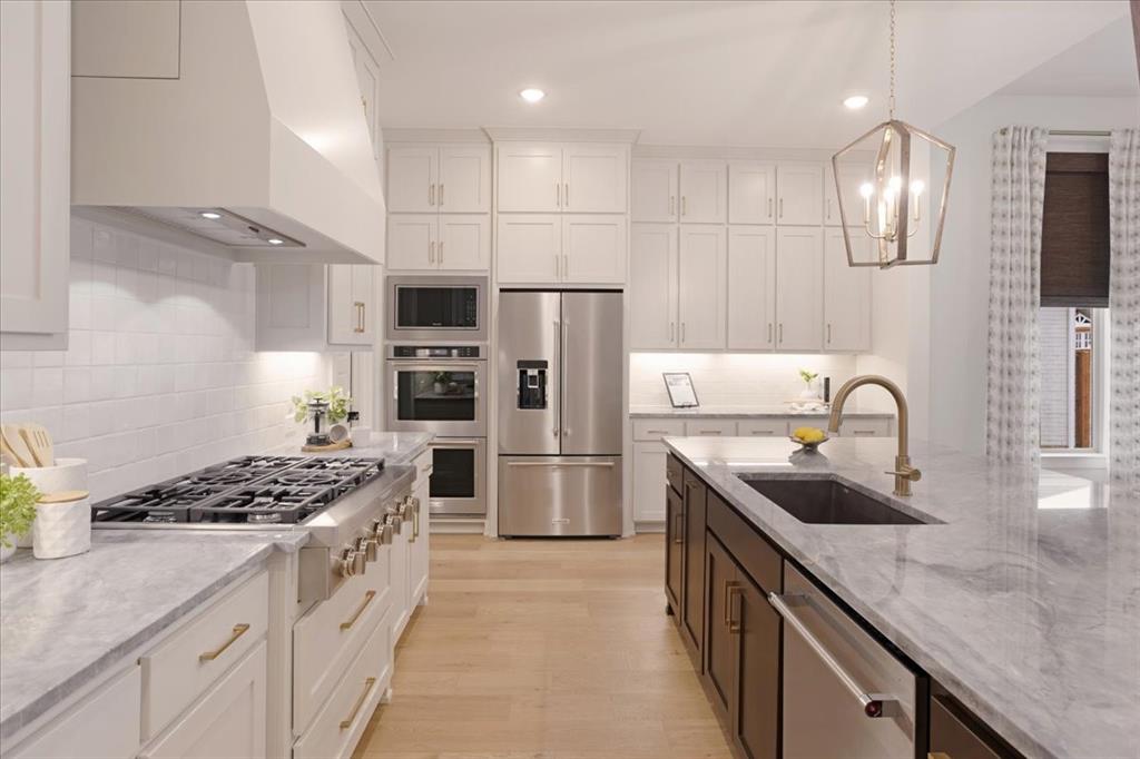 Prosper, Texas, 75078, United States, 4 Bedrooms Bedrooms, ,5 BathroomsBathrooms,Residential,For Sale,1901719