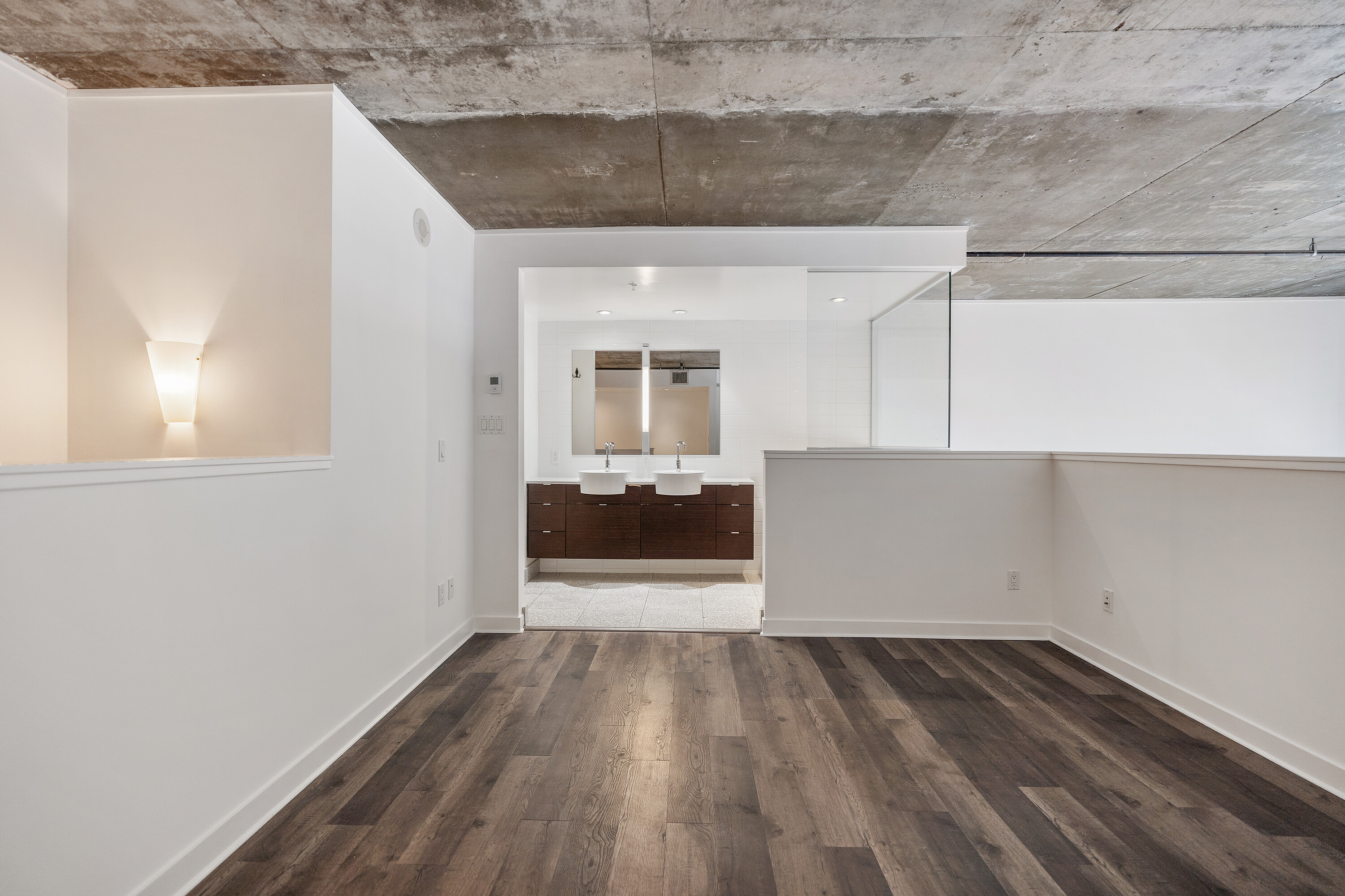  Bright Airy Condo - 物件實景