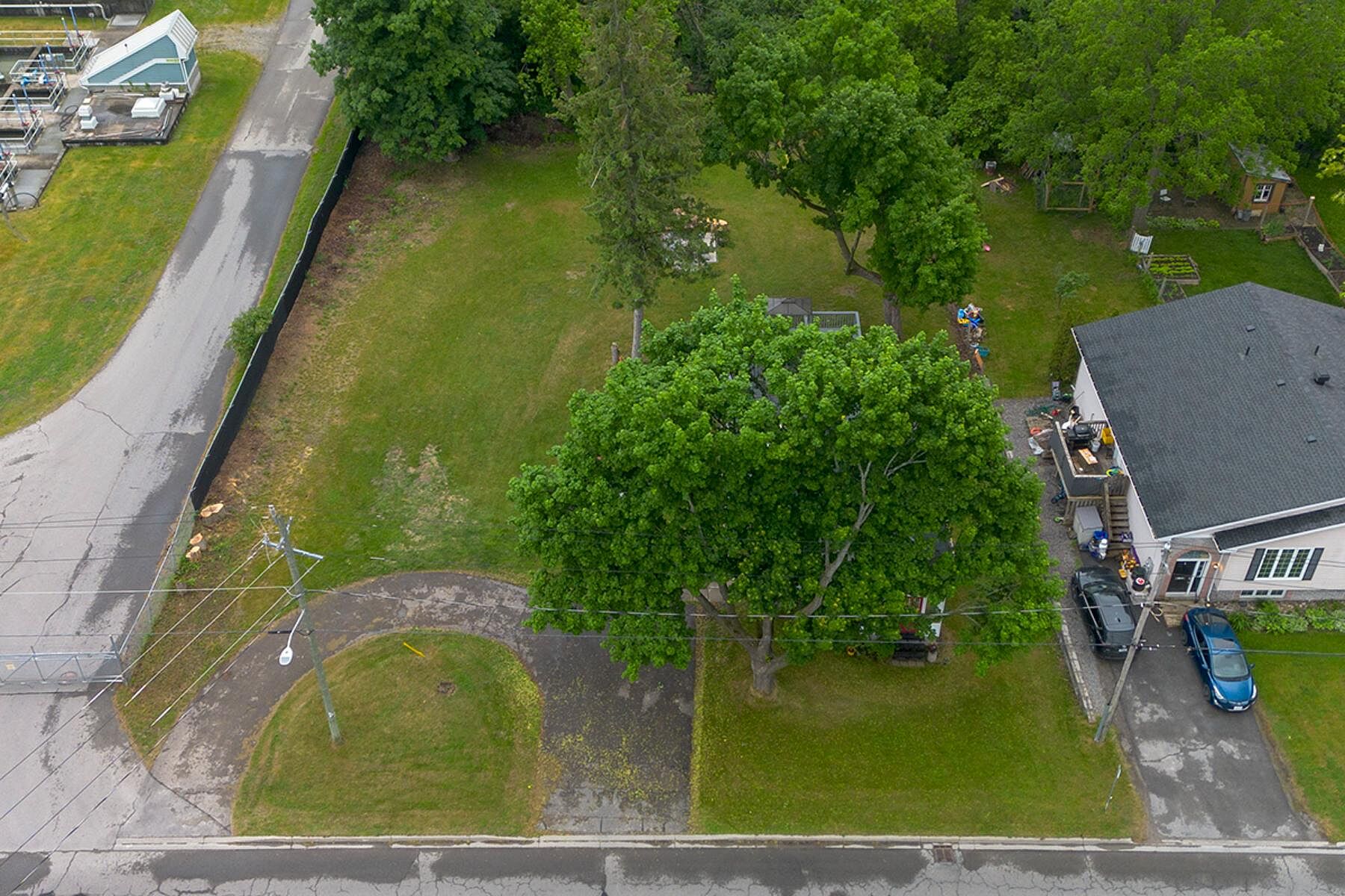  Home & Development Opportunity - 物件實景