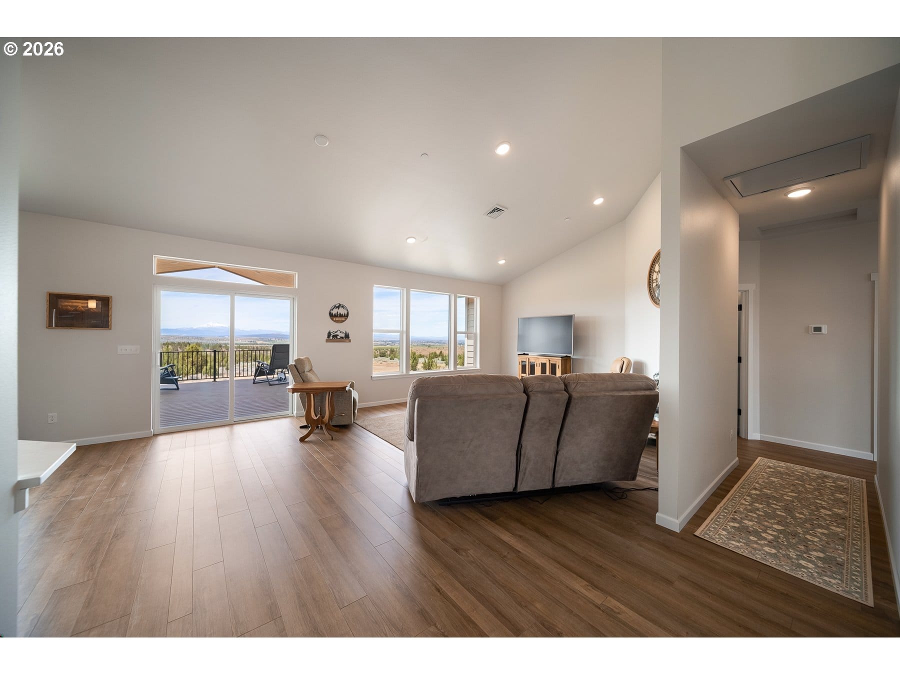  5101 SE DIXON DR Madras, OR 97741 - 物件實景