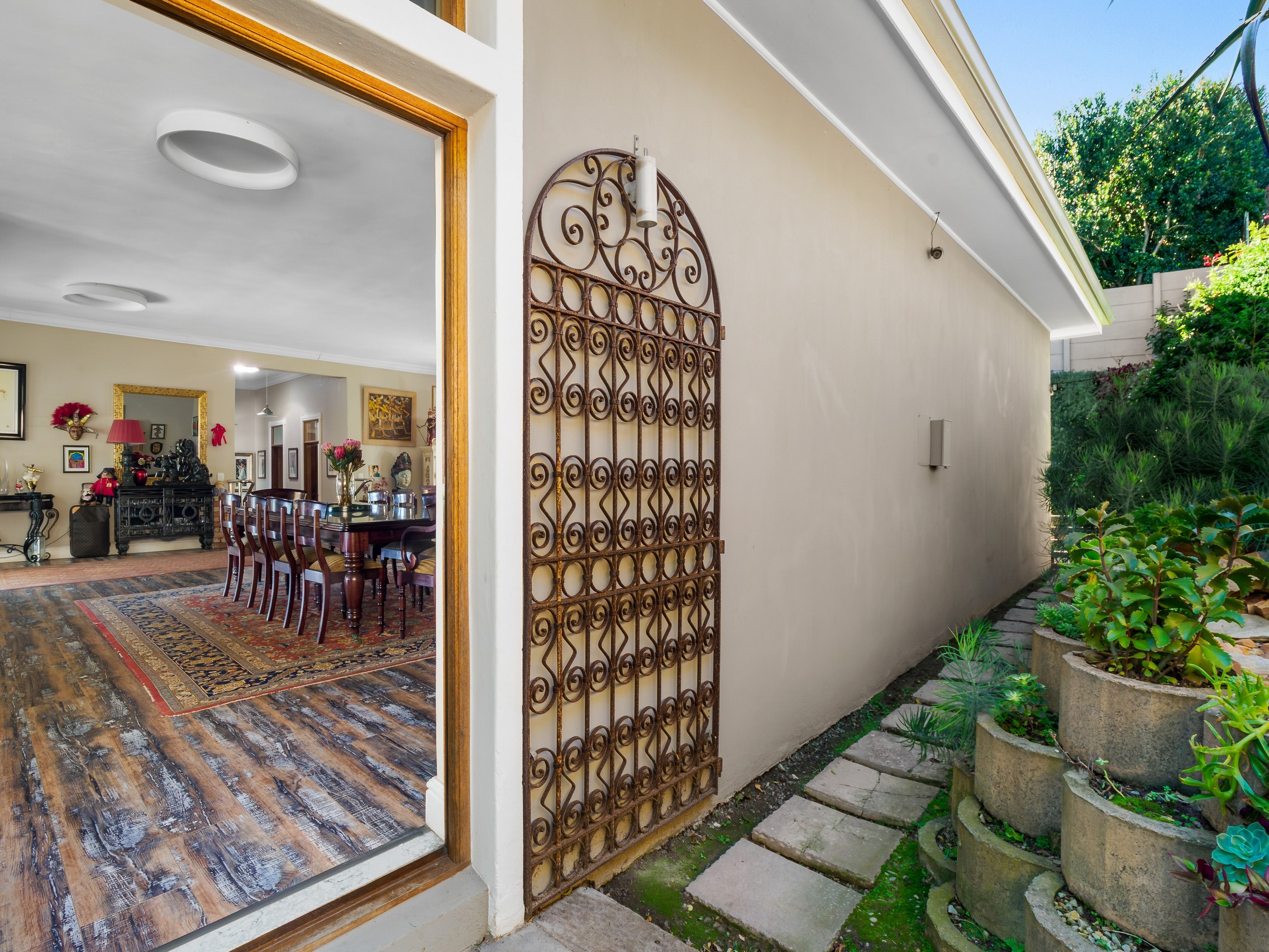  7 Roos Bolton Crescent - 物件實景