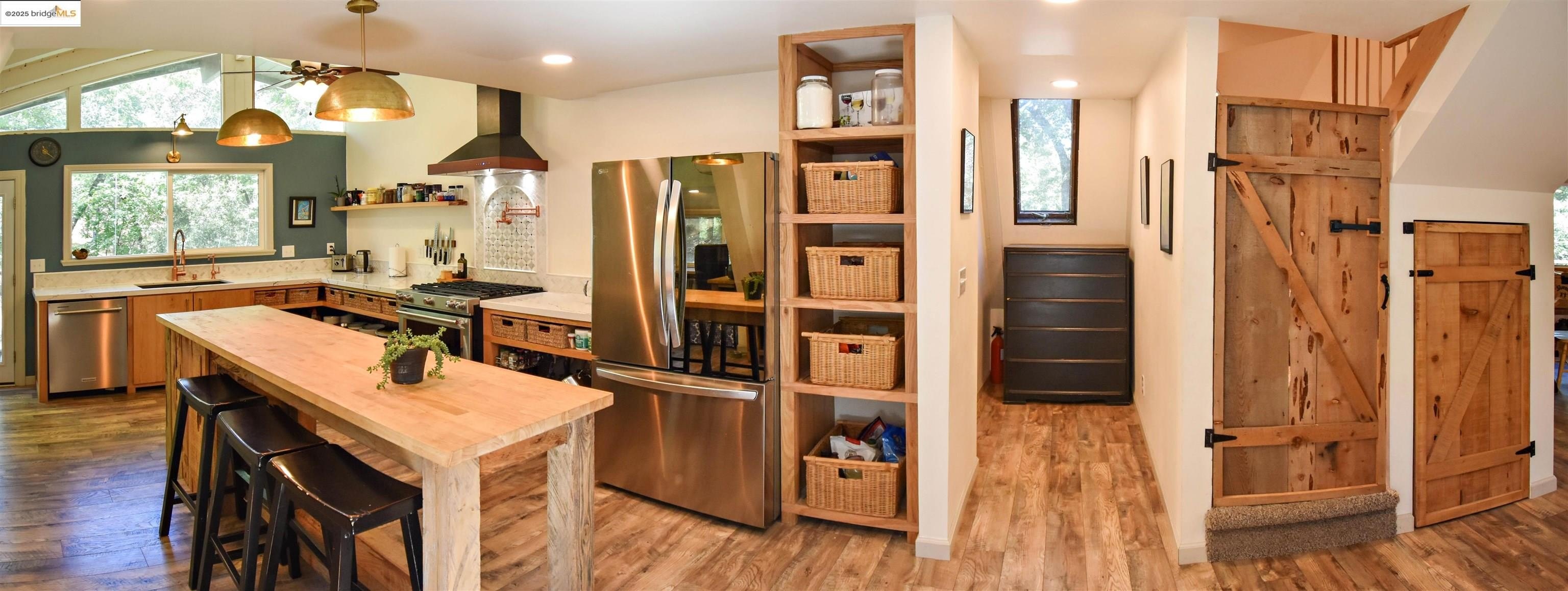 Sonora, California, 95370, United States, 3 Bedrooms Bedrooms, ,2 BathroomsBathrooms,Residential,For Sale,1925150