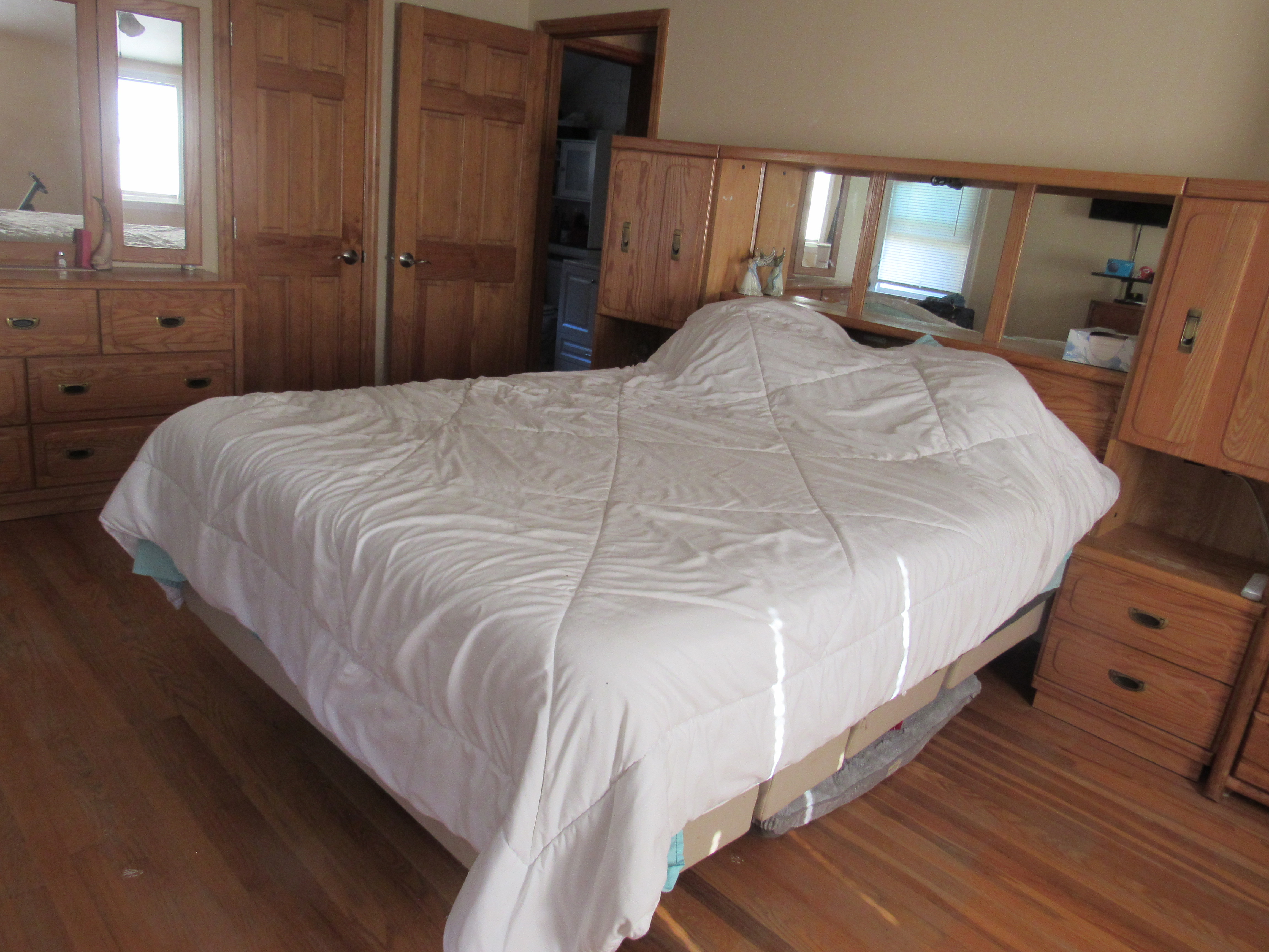 Mamaroneck, New York, 10543, United States, 3 Bedrooms Bedrooms, ,2 BathroomsBathrooms,Residential,For Sale,1976087